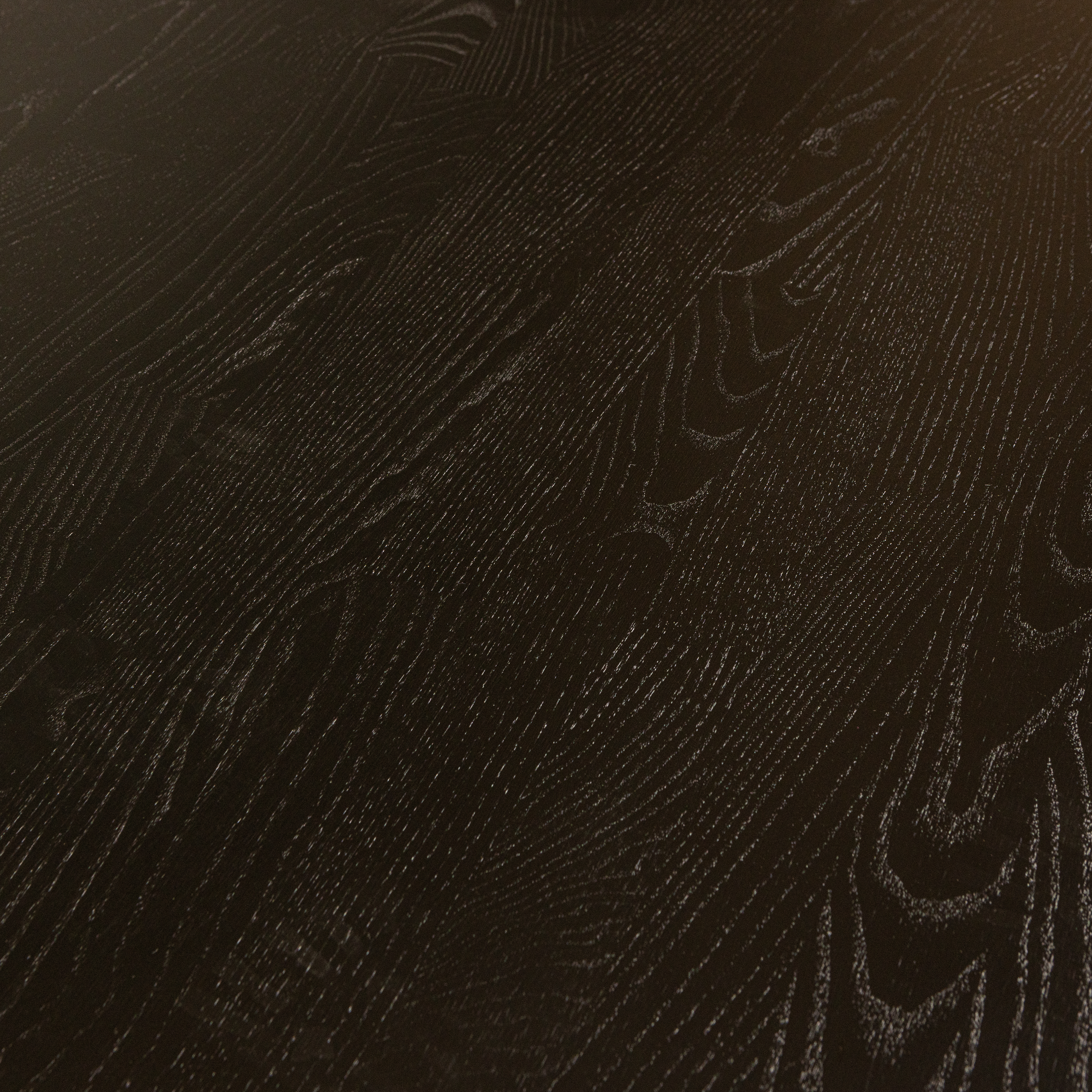 375921-375921-S-375922-375922-S-375923-375923-S-01_VS_FA_Tablo_lungo_essen_blacknight_detail.png?auto=webp&format=png&width=1500&height=1500