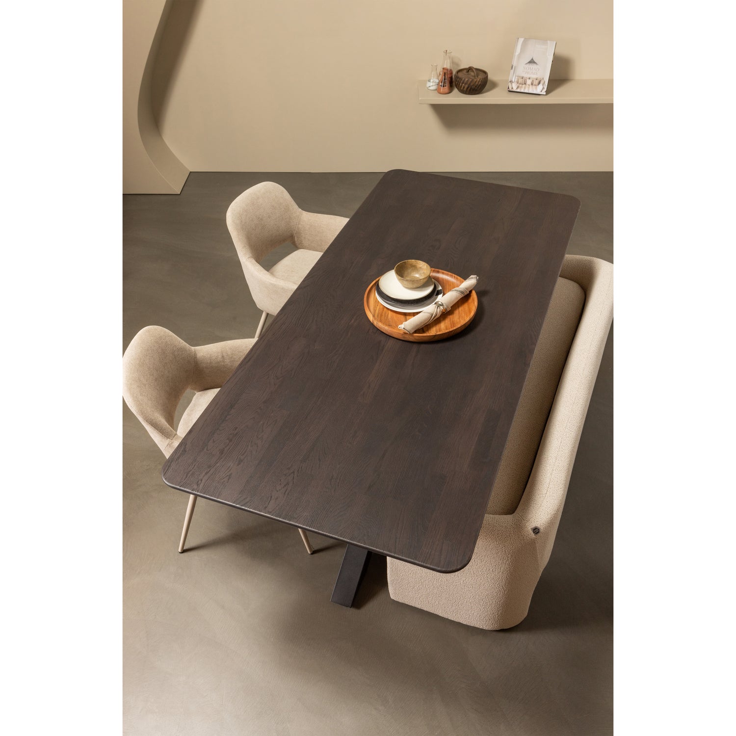 TB-AR-VL24-1790X0890-375291-801428-B-374076-N-01_SF_FA_Tafelblad_afgerond_vingerlas_180x90cm_mystic_brown_Tablo_kruispoot_Zone_Jenny.jpg?auto=webp&format=png&width=1500&height=1500