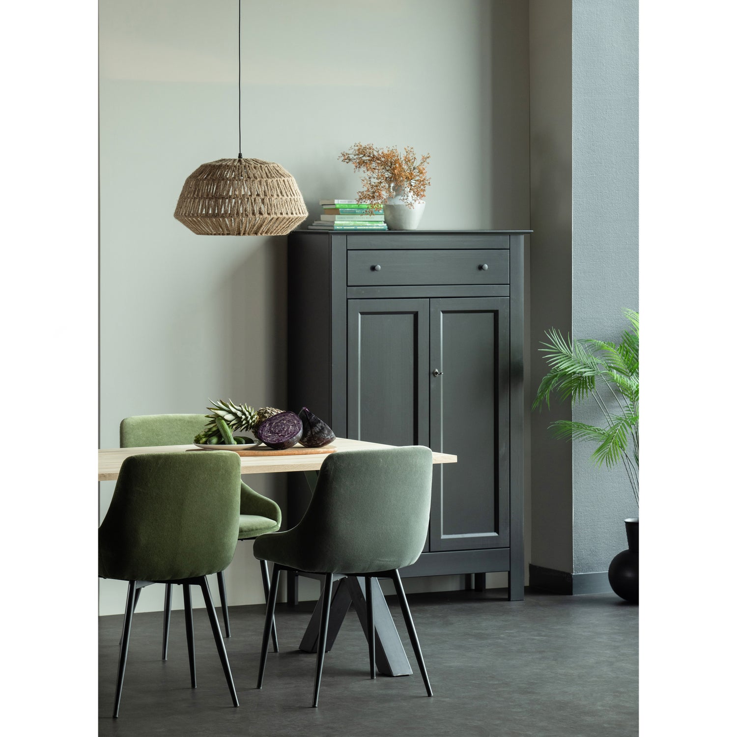 376014-376015-376016-376017-A-376013-376014-377102-N-378561-Z-373309-B-373309-G-01_SF_FA_Tablo_Eiken160x90_Kace_lamp_Eva_Selin.jpg?auto=webp&format=png&width=1500&height=1500