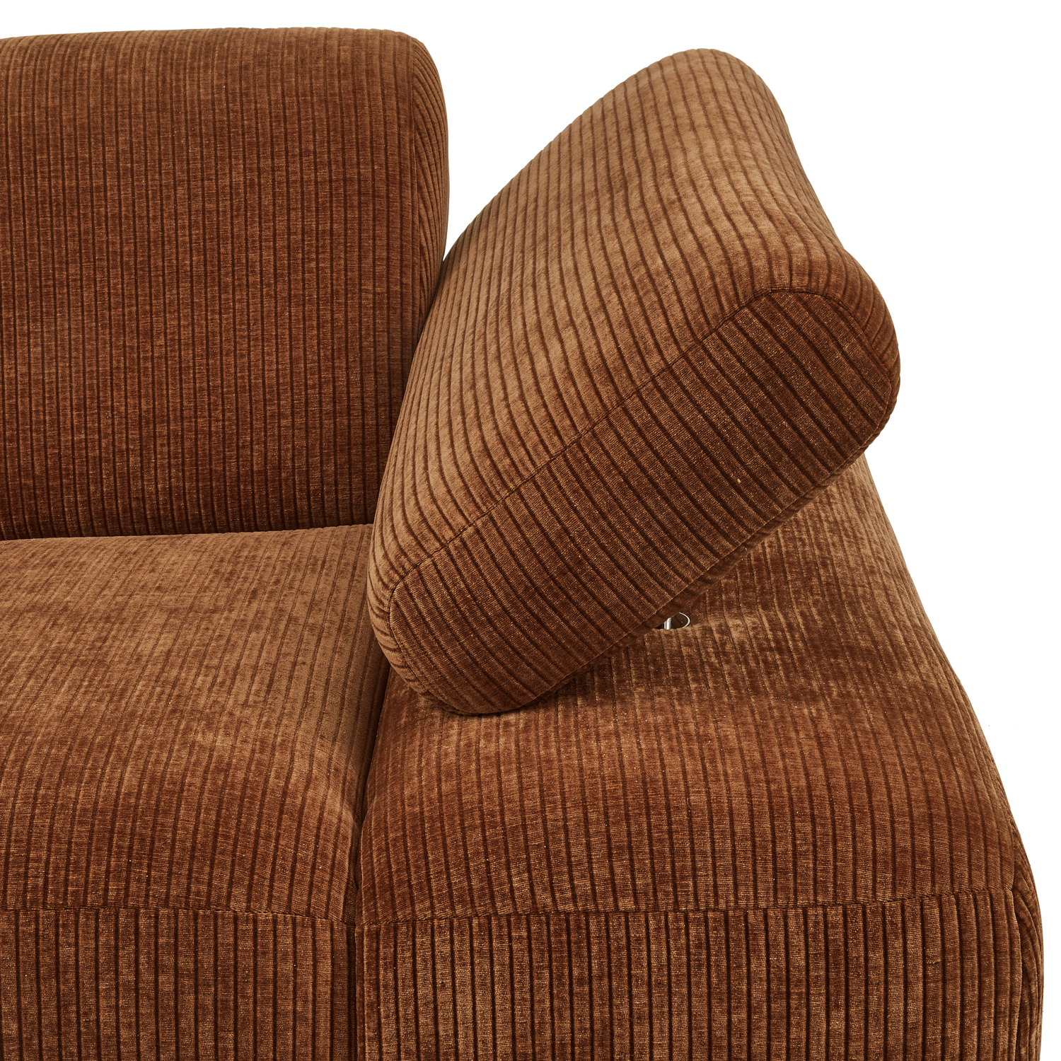 377453-R-02_VS_WE_Mojo_1_zits_met_arm_rechts_geweven_ribstof_roest_bruin_detail.png?auto=webp&format=png&width=1500&height=1500