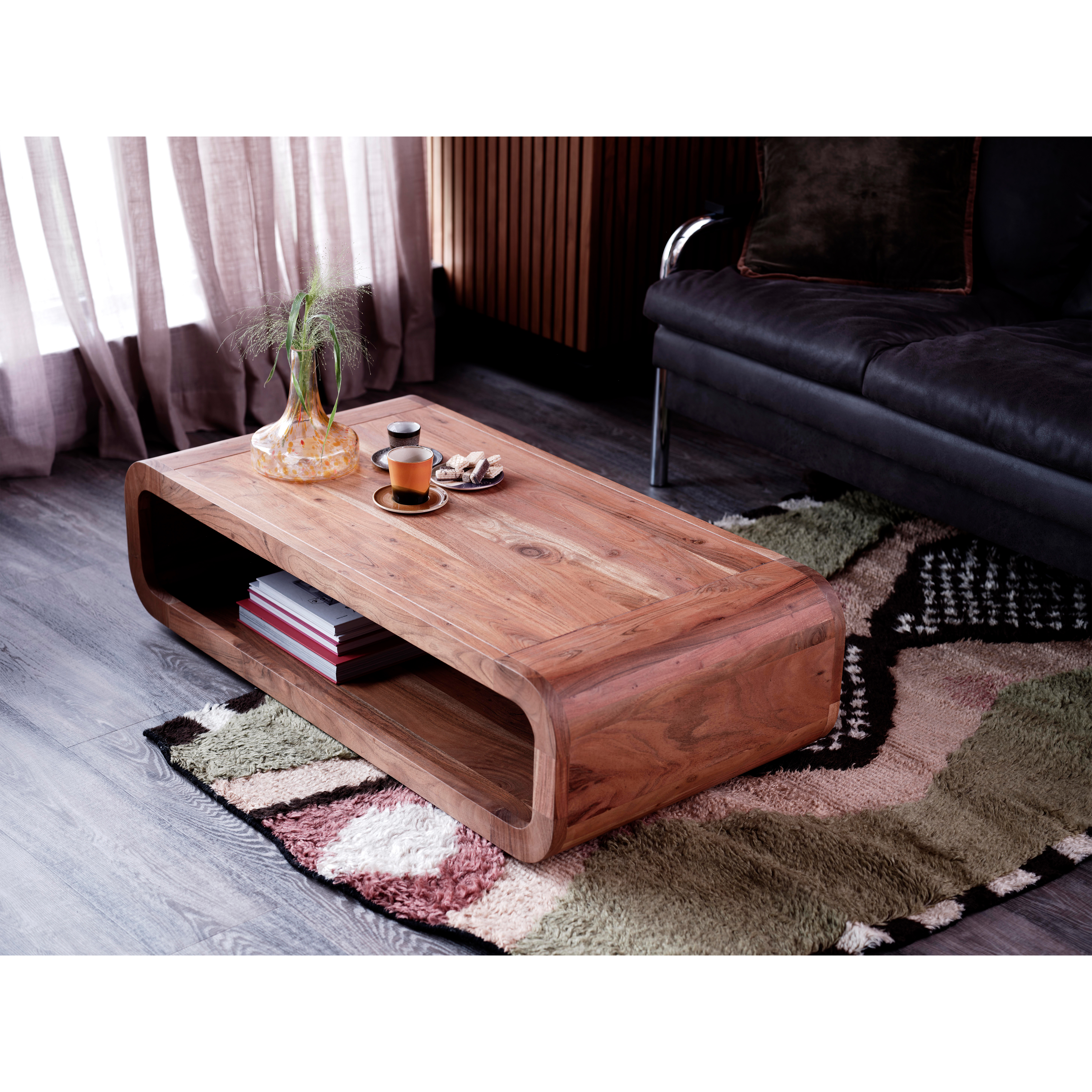 200370-N-377357-S-01_SF_BL_Kin_salontafel_Tube_bank.jpg?auto=webp&format=png&width=1500&height=1500