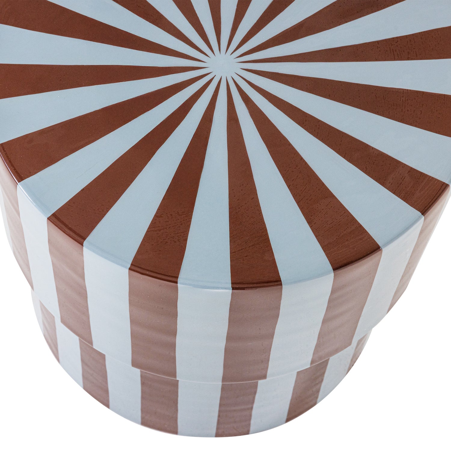 377876-B_02_VS_Olia_bijzettafel_metaal_hoogglans_strepen_bruin_blauw_C1.png?auto=webp&format=png&width=1500&height=1500