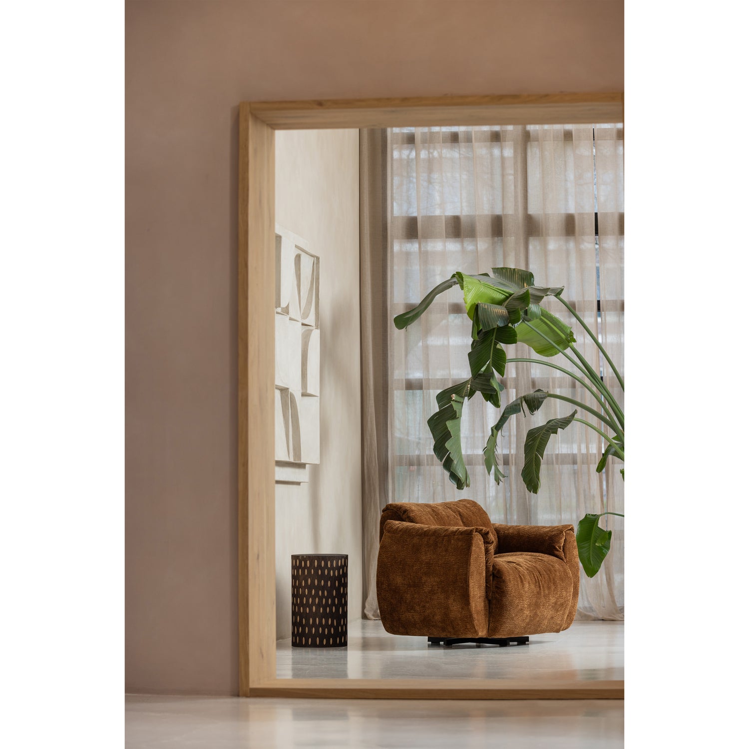 377526-MB-377353-B-01_SF_WE_Baggy_draaifauteuil_3D_chenille_middenbruin_Perry_kruk.jpg?auto=webp&format=png&width=1500&height=1500