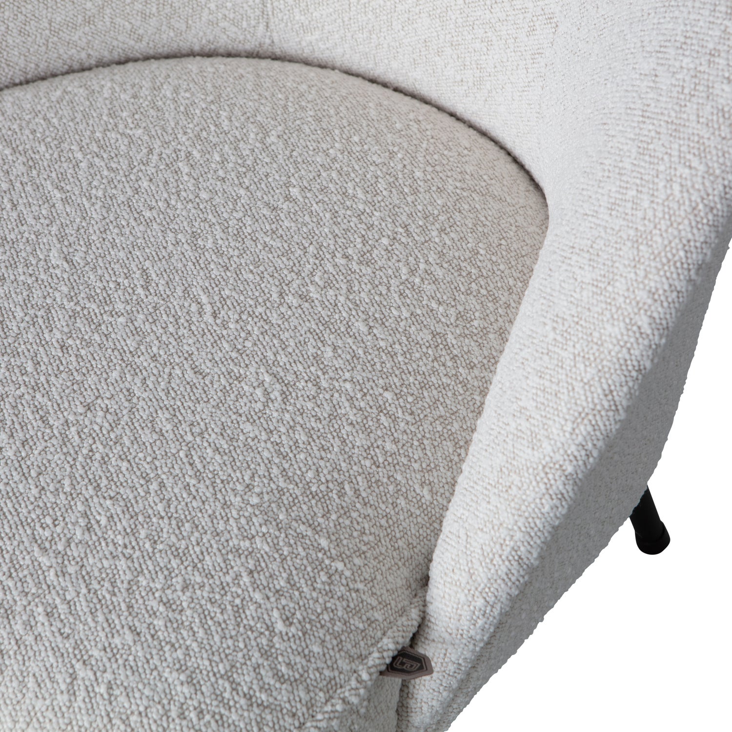 800748-NA-01_VS_BP_Vogue_Fauteuil_boucle_naturel_detail.jpg?auto=webp&format=png&width=1500&height=1500