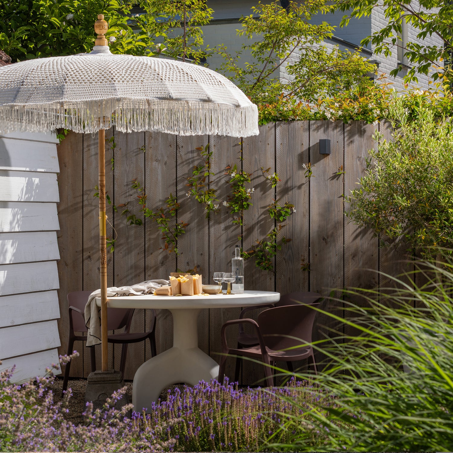 377695-M__373482-P_02_SF_WO_Luno_tuintafel_Bent_tuinstoel.jpg?auto=webp&format=png&width=1500&height=1500