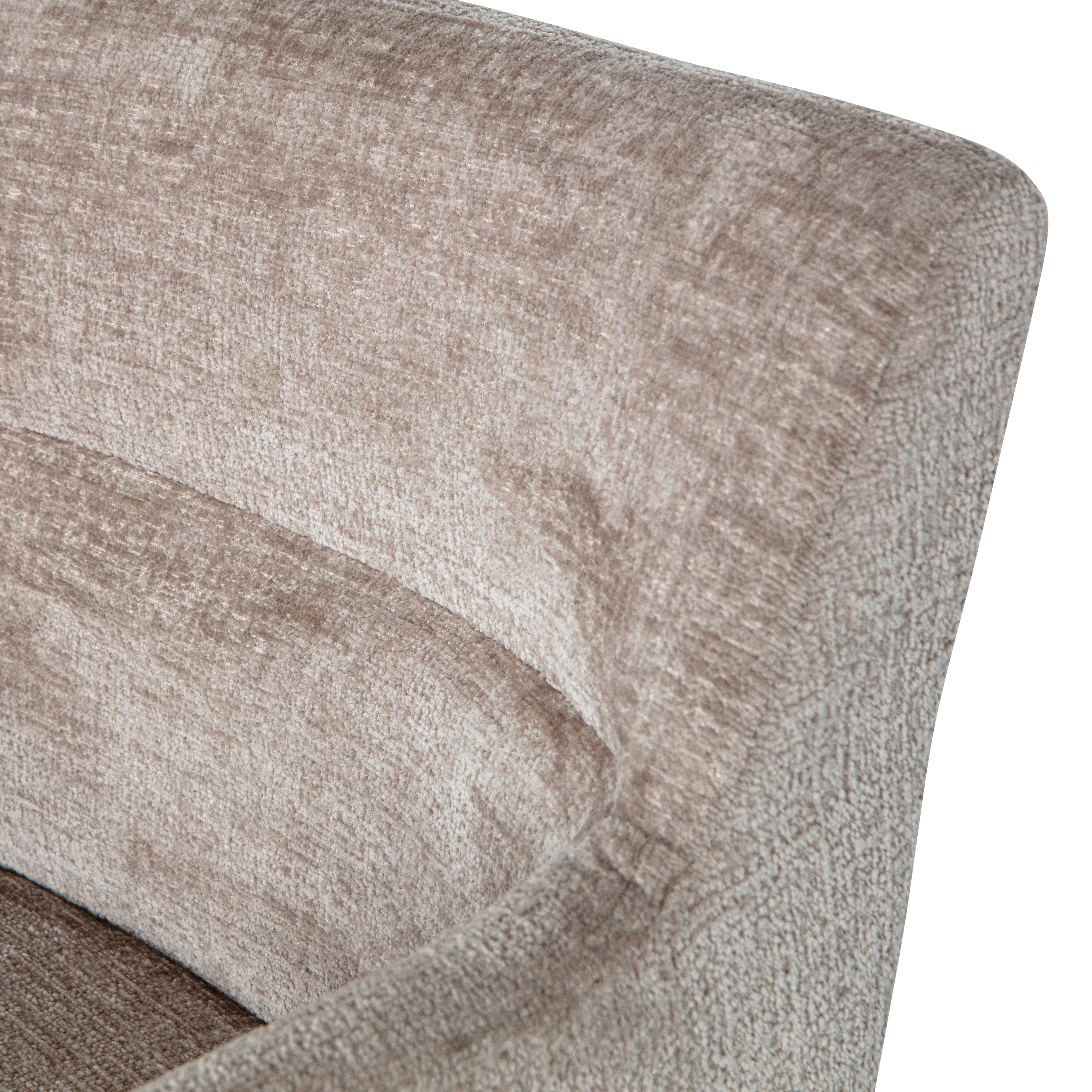 200360-Z-01_VS_BL_Kam_eetkamerstoel_met_armleuning_zand_detail.jpg?auto=webp&format=png&width=1500&height=1500