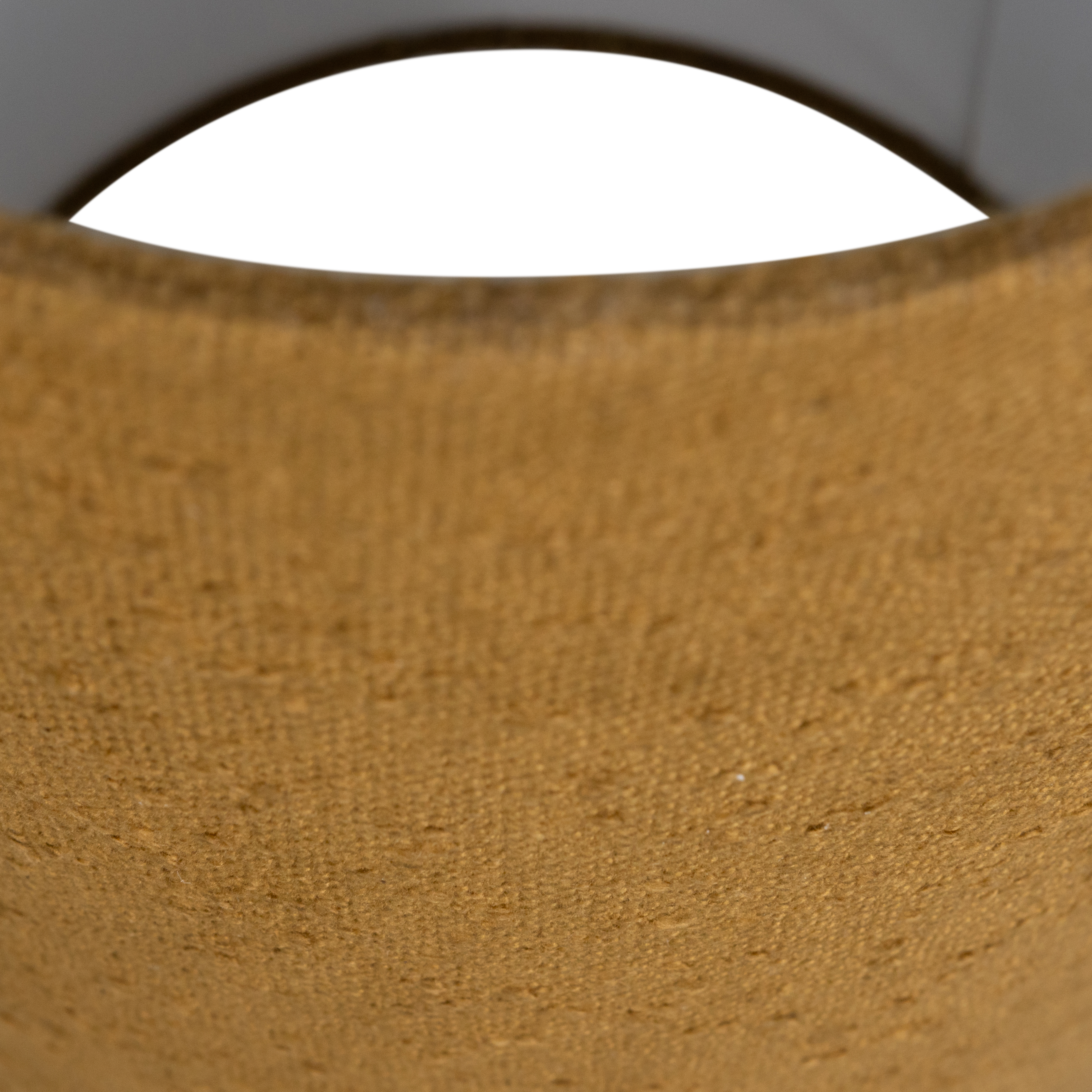 801396-T-01_VS_WE_Loft_vloerlamp_metaal_boucle_tapenade_130cmxO30cm_detail.png?auto=webp&format=png&width=1500&height=1500