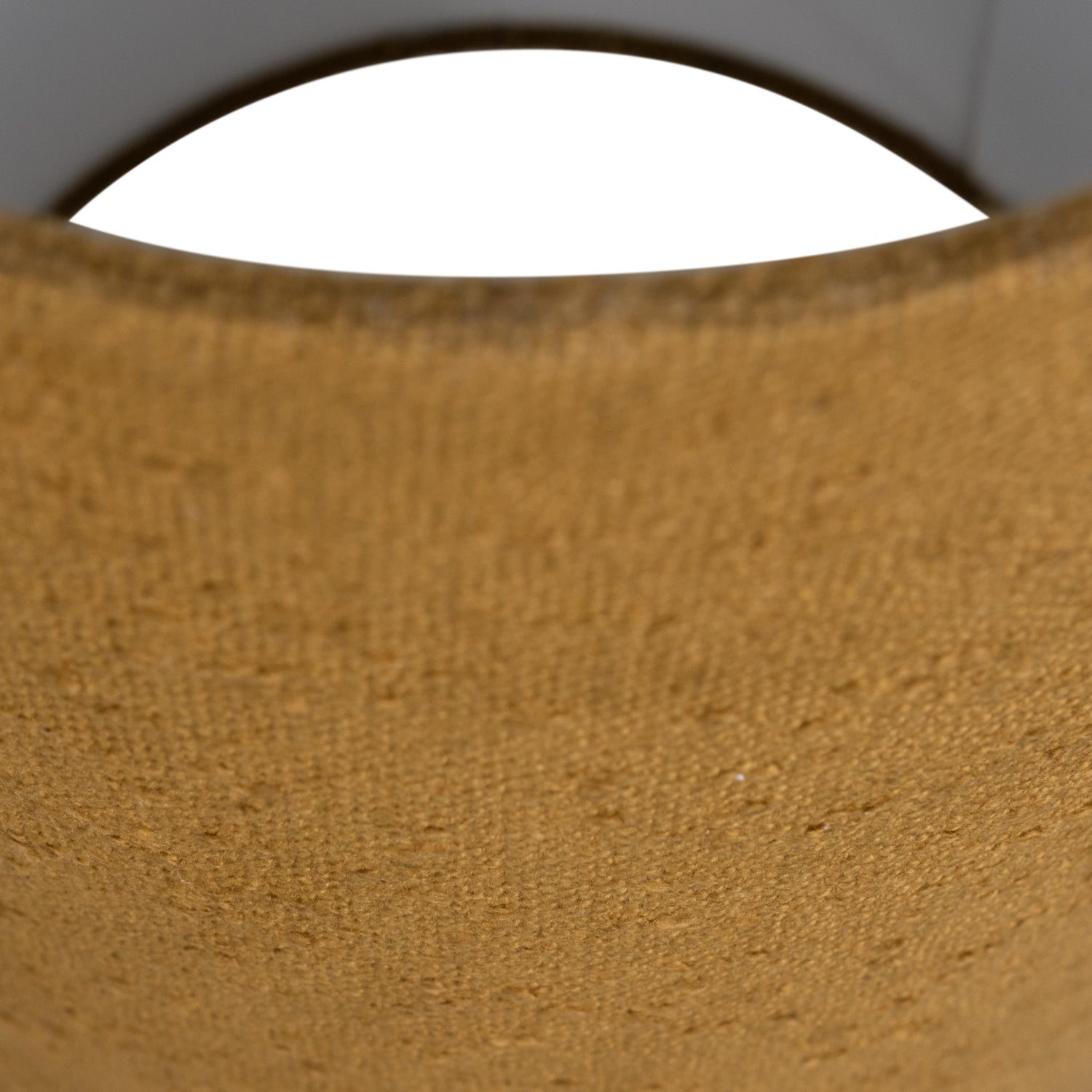 801396-T-01_VS_WE_Loft_vloerlamp_metaal_boucle_tapenade_130cmxO30cm_detail.png?auto=webp&format=png&width=1500&height=1500