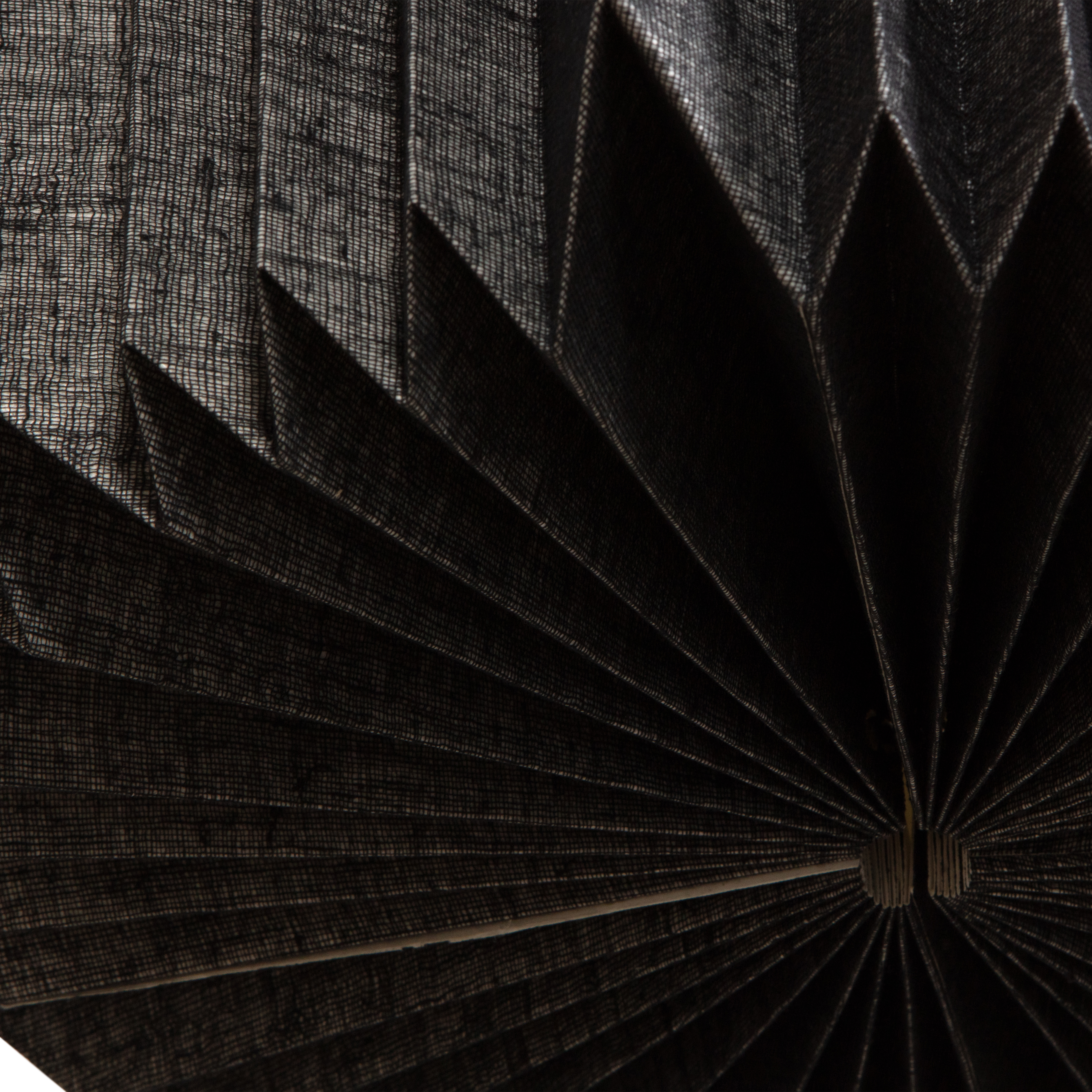 801334-Z-02_VS_BP_Bones_hanglamp_papier_naturel_zwart_detail.png?auto=webp&format=png&width=1500&height=1500