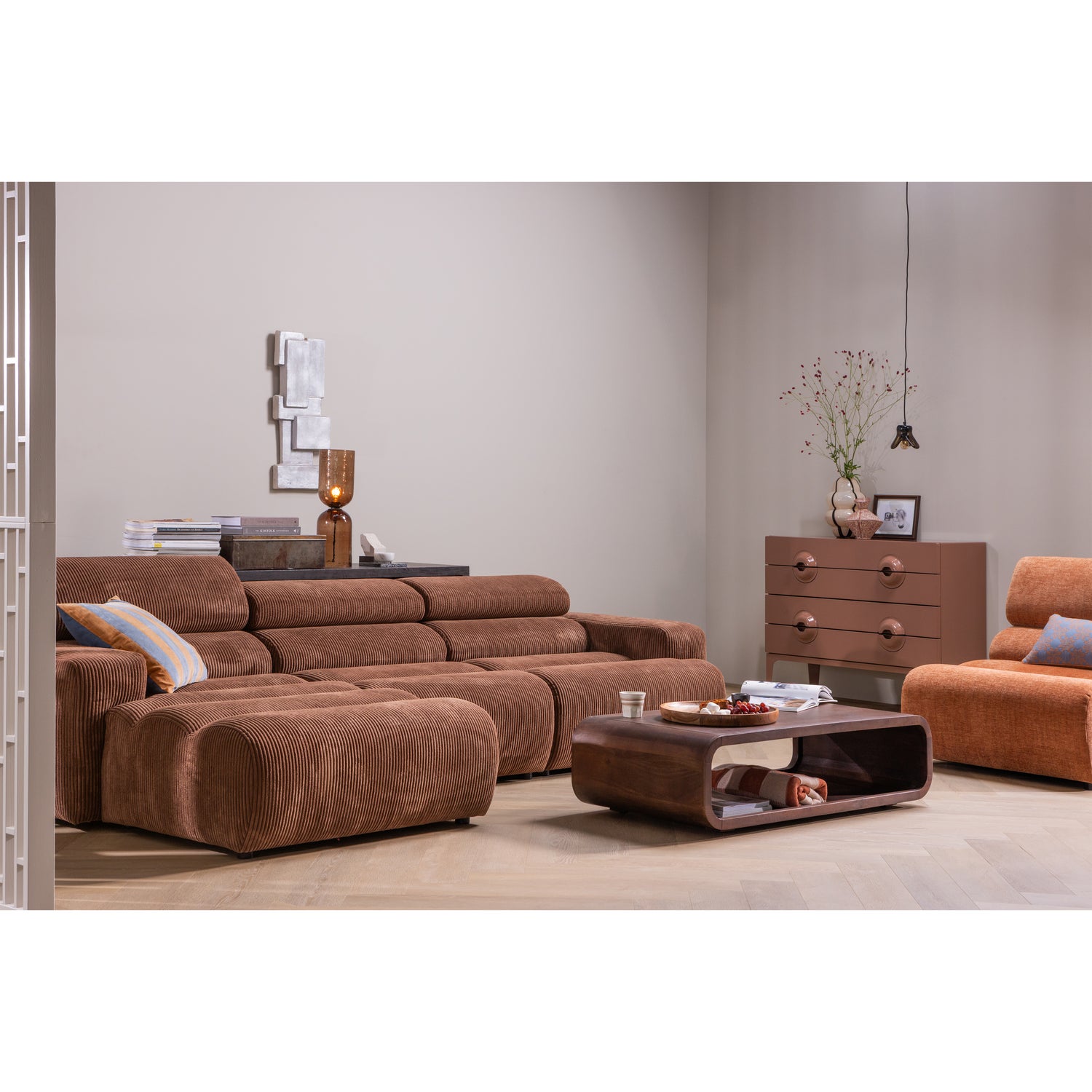 377598-B-375034-B-377565-NB-377478-N-377662-OM-375189-MM-377661-RE-377662-RE-377663-RE-377667-RE-01_SF_WP_Novi_Merge_Kency_Laon_Gigi_Elle.png?auto=webp&format=png&width=1500&height=1500