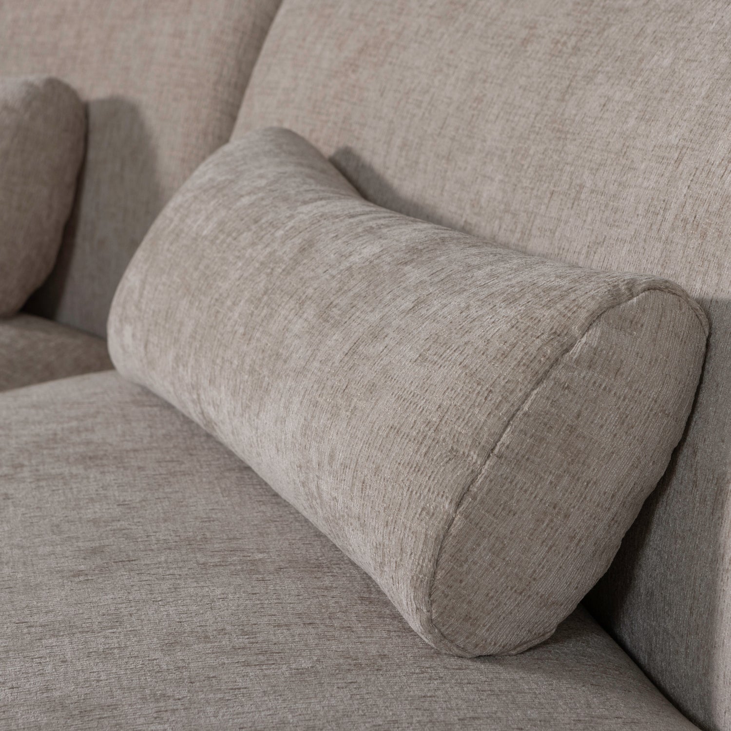 377654-VZ-01_VS_ES_Batavier_half_ronde_bank_4-zits_velvet_melange_zand_C1.png?auto=webp&format=png&width=1500&height=1500