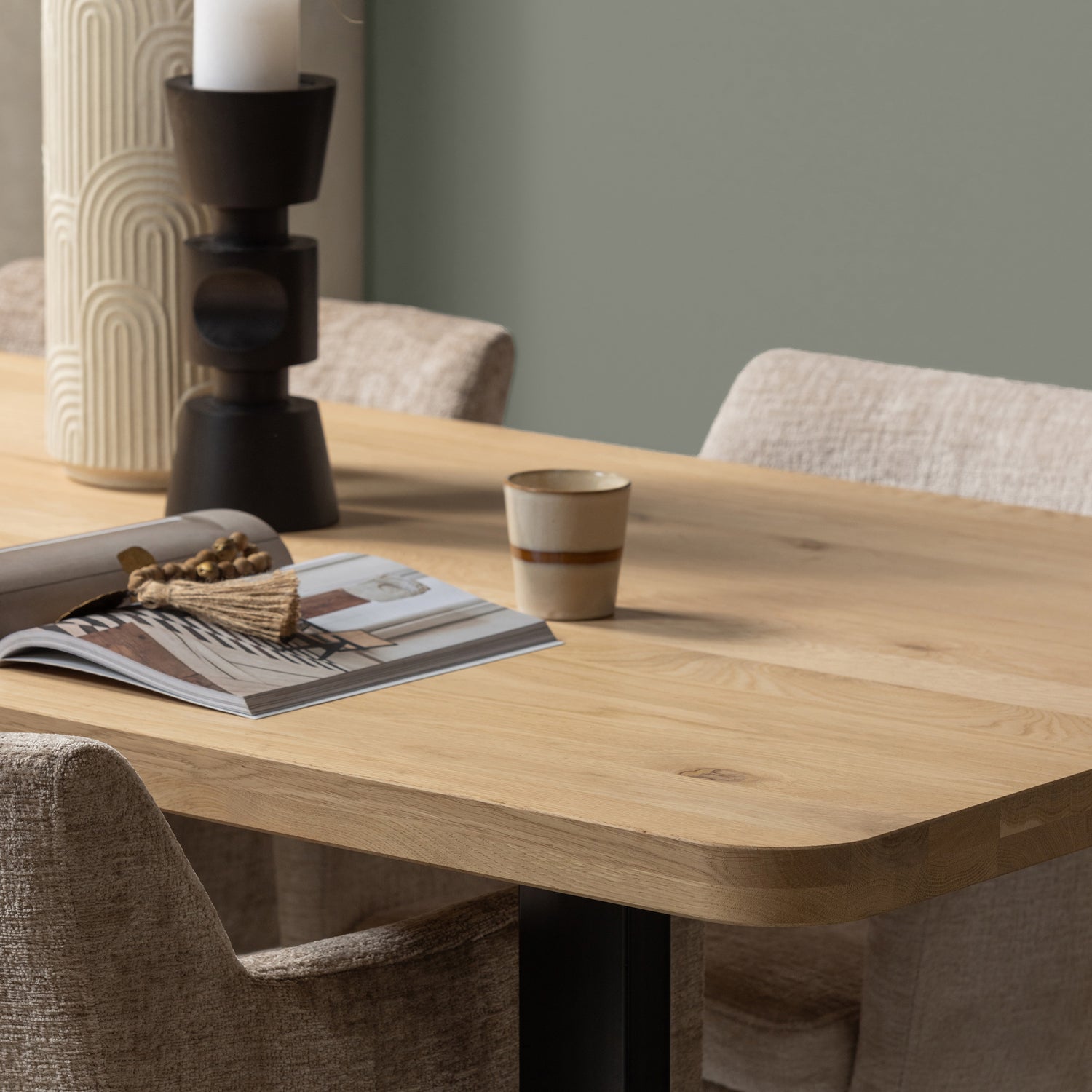 376096-01_SF_BL_Tablo_tafelblad_eiken_naturel_curved_200x90cm_PS_VIERKANT.jpg?auto=webp&format=png&width=1500&height=1500