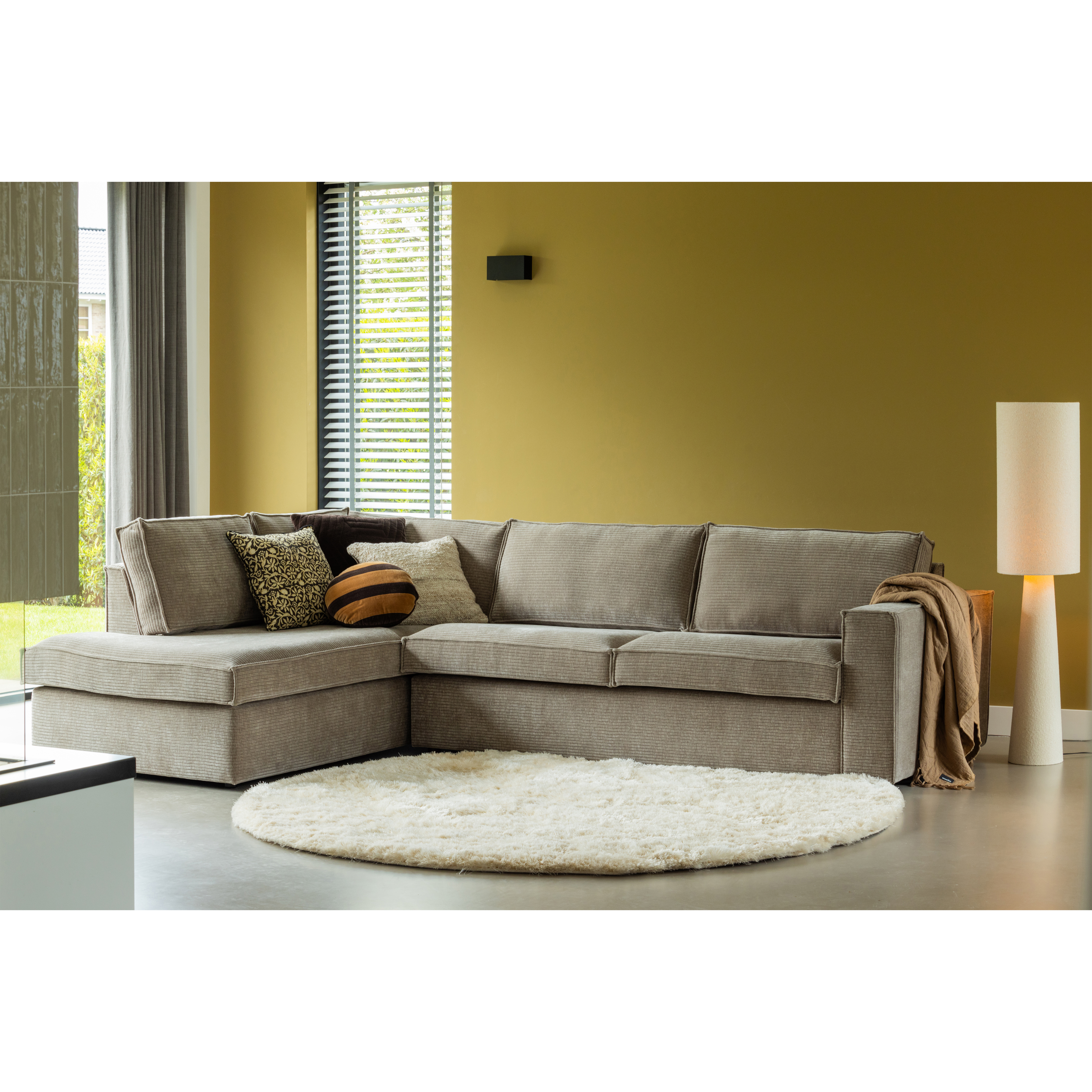 700508-RC-800282-I-801396-N-01_SF_BL_Hajo_bank_Loft_vloerlamp.jpg?auto=webp&format=png&width=1500&height=1500