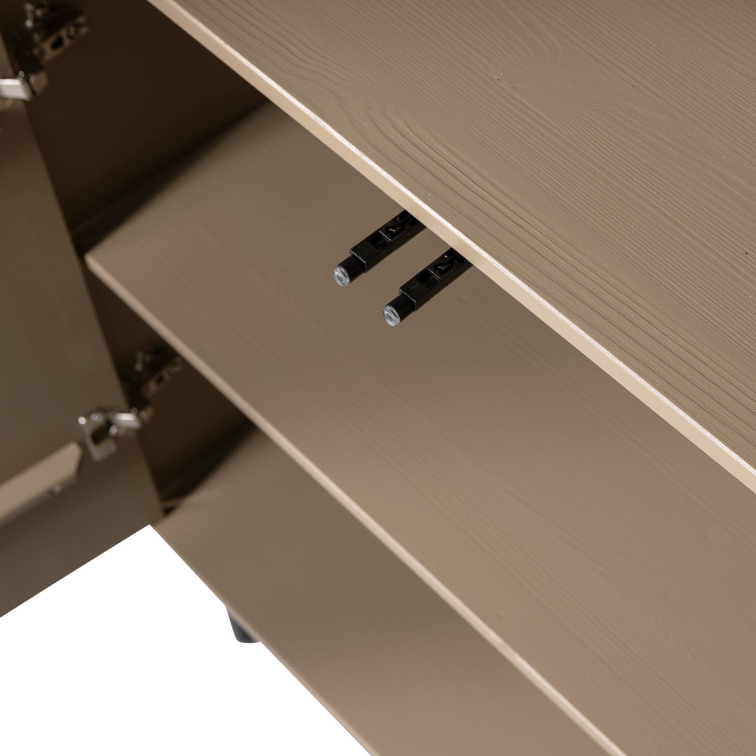 373990-MD-02_VS_WE_Cadiz_opbergkast_grenen_mud_detail.png?auto=webp&format=png&width=1500&height=1500