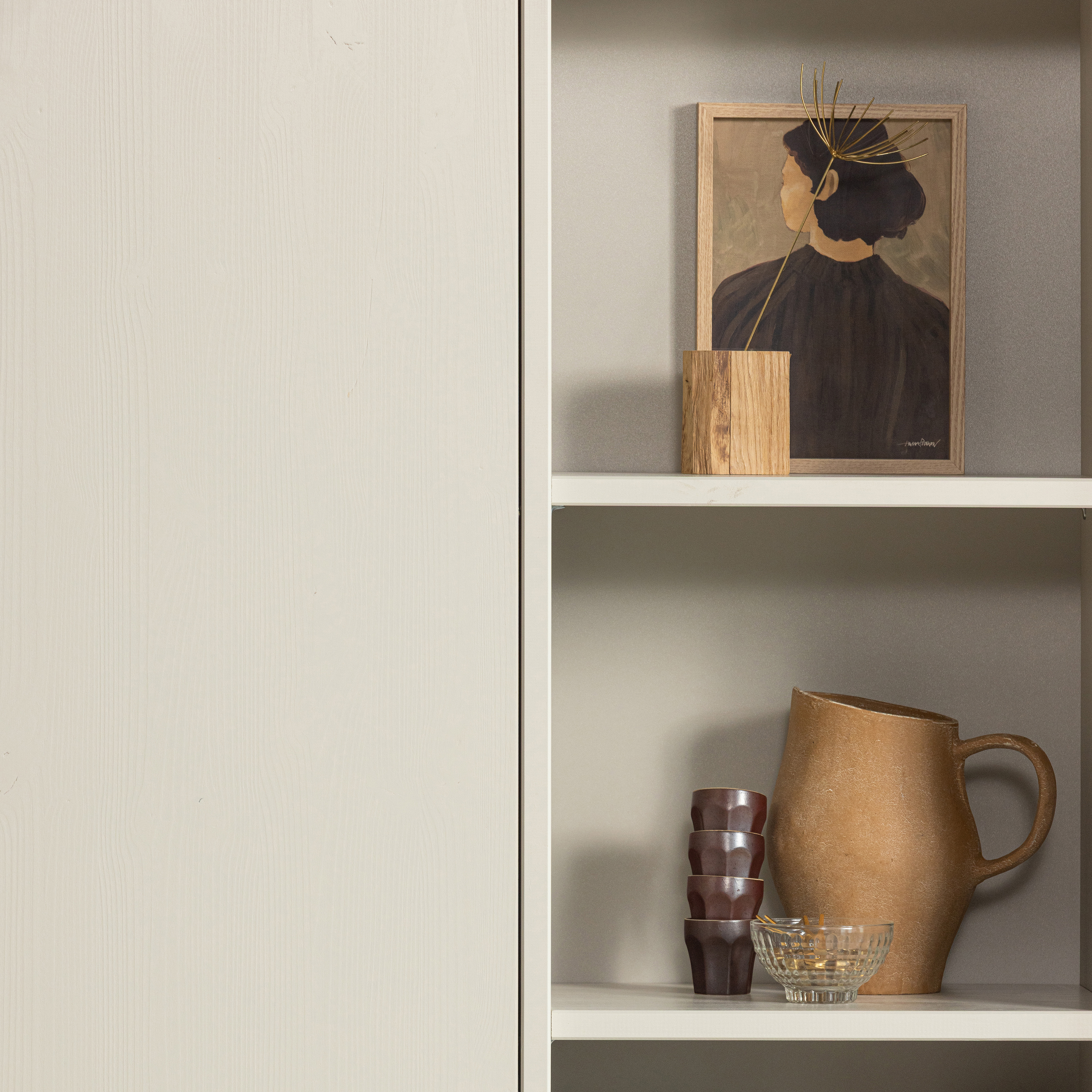 377545-Z_01_SF_ES_Valerie_vaas_aluminium_zand.jpg?auto=webp&format=png&width=1500&height=1500