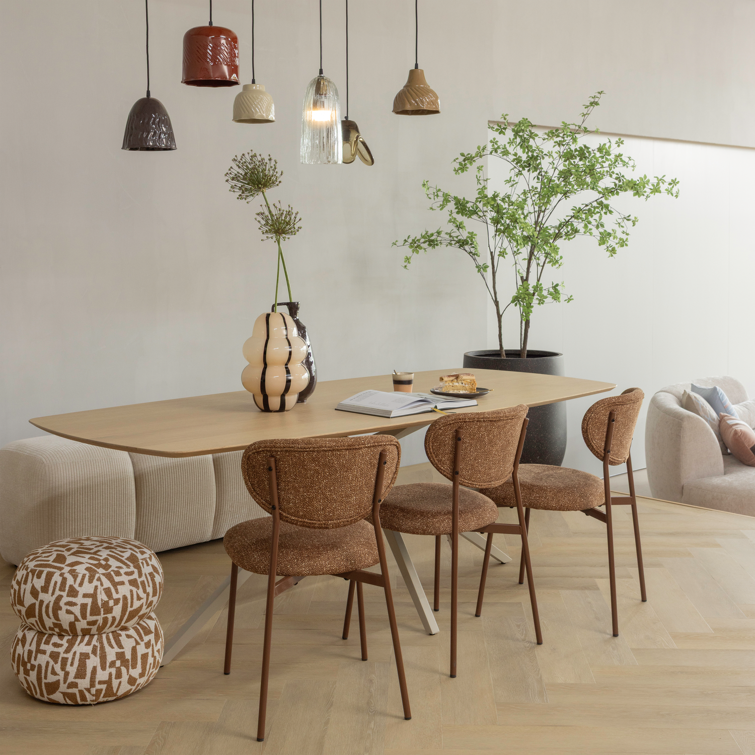 377498-B-377630-B-377555-B-377555-H-377555-O-377555-Z-377544-T-377478-N-TV-DO-DL22-2190x0990-01_SF_ES_Valor_Anic_Arleso_Ablis_Kency_Deens_ovaal_vierkant.png?auto=webp&format=png&width=1500&height=1500