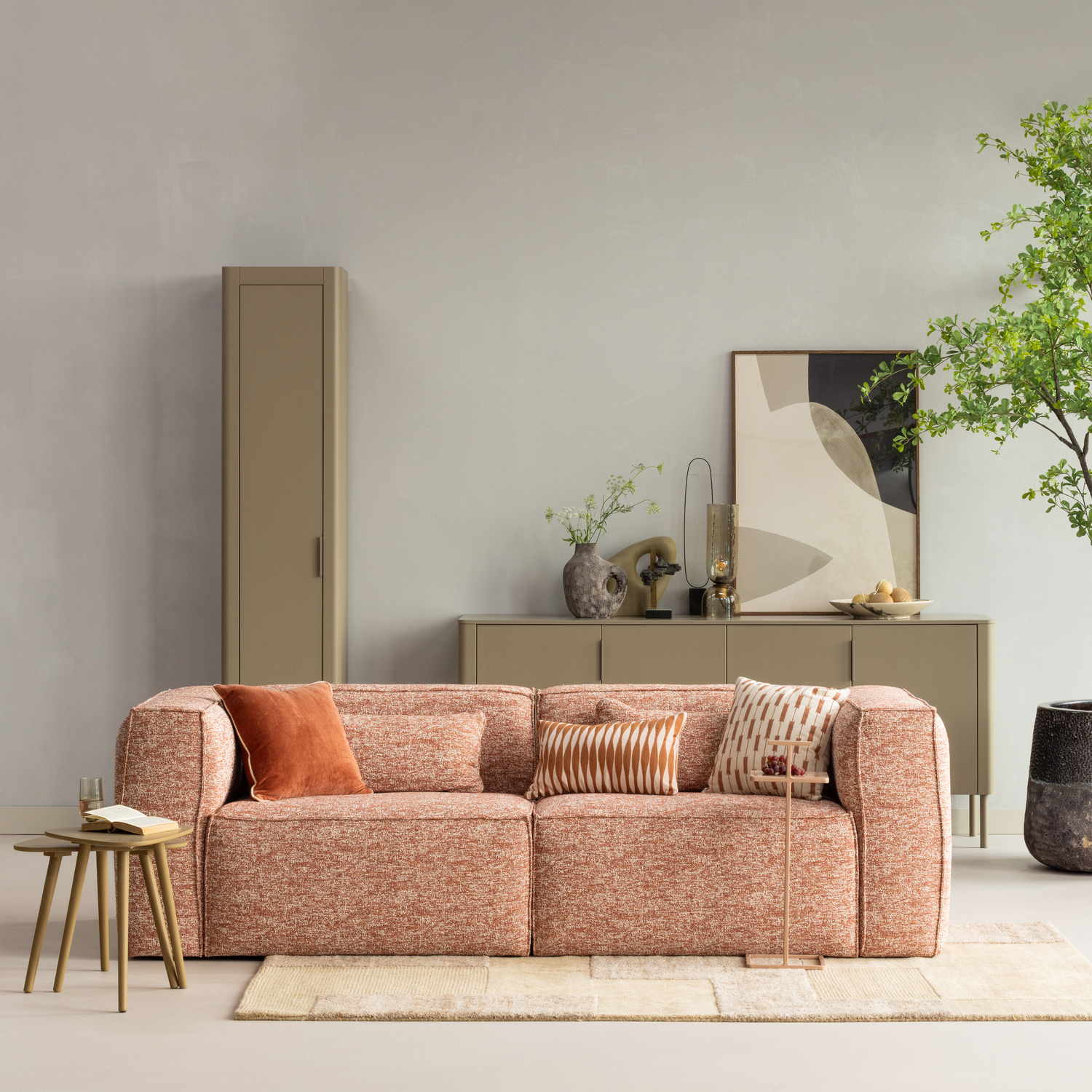 377432-TM-375035-N-373760-M-375047-R-01_WP_SF_Bean_longue_bank_Gigi_tafellamp_Nila_Toste_bijzettafel_vierkant.png?auto=webp&format=png&width=1500&height=1500