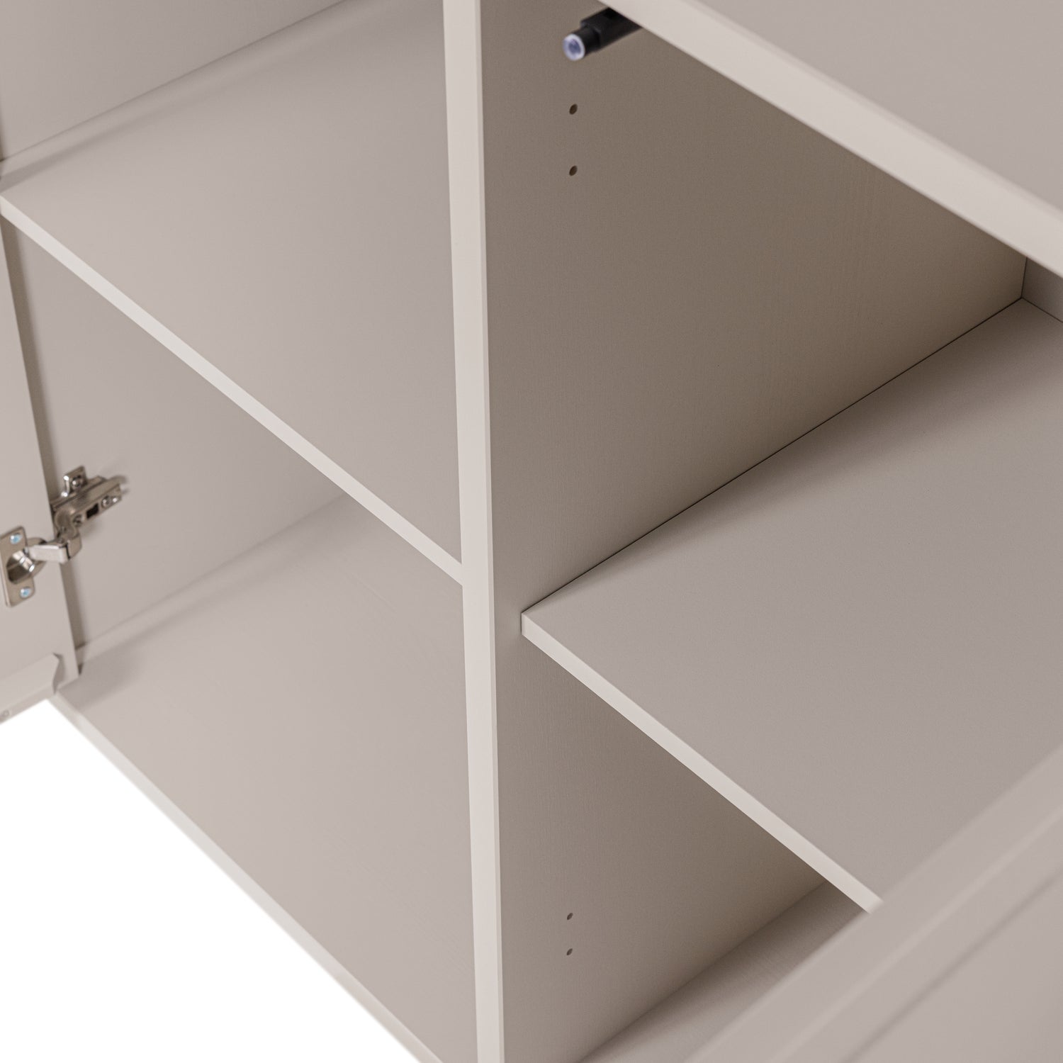375170-DU_07_VS_Merel_dressoir_grenen_dust_C2.png?auto=webp&format=png&width=1500&height=1500