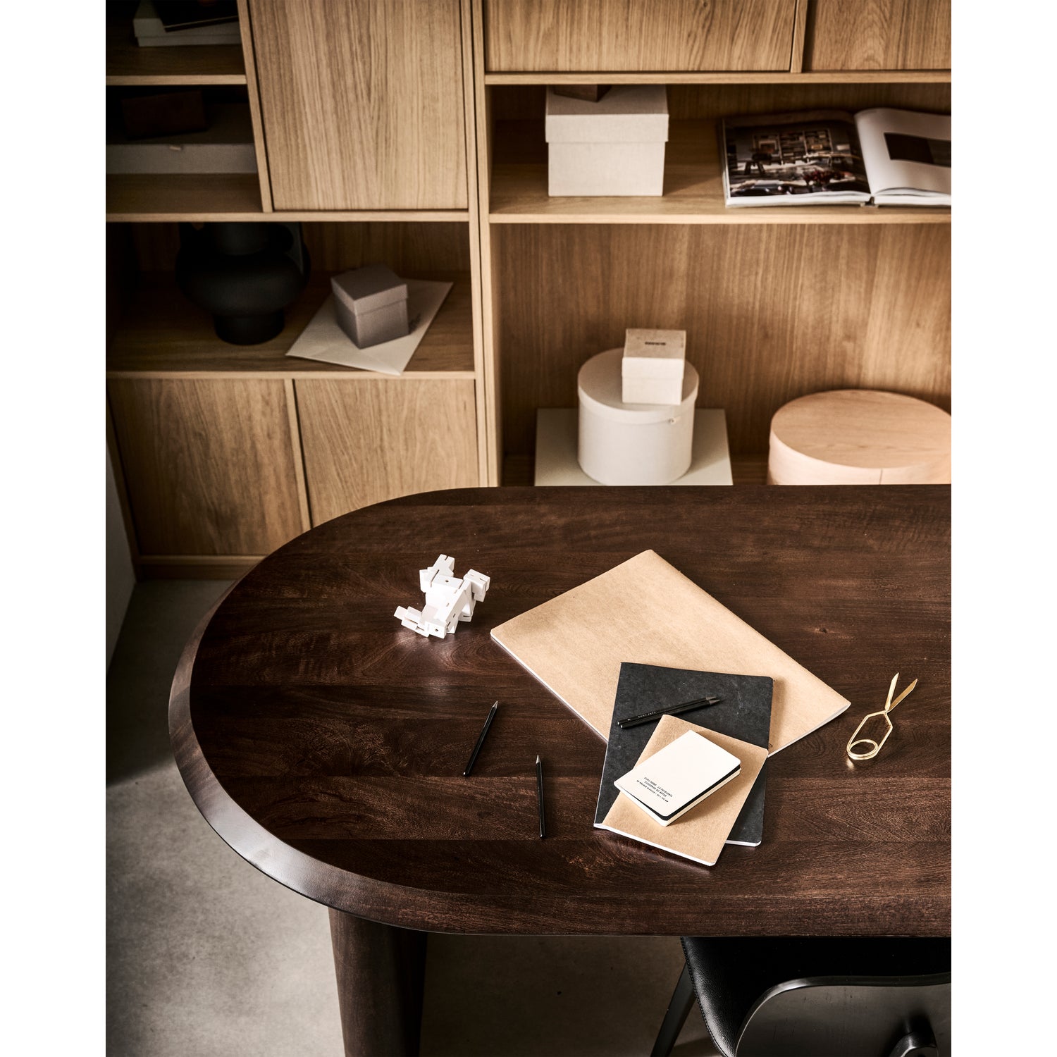 400505-N-400504-N-400482-W-01_SF_VT_Modulair_bovenkast_110cm_77cm_Ellips_eettafel.jpg?auto=webp&format=png&width=1500&height=1500