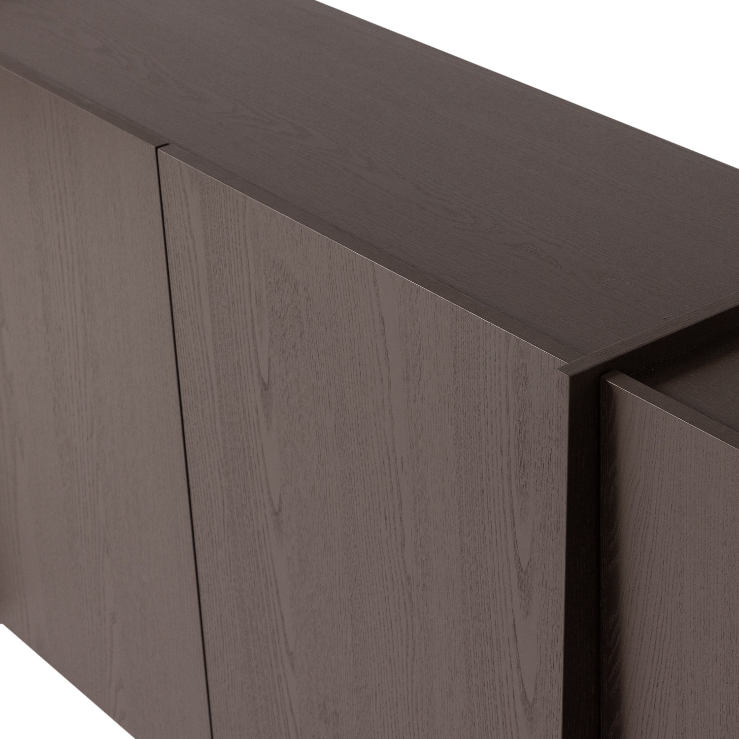 377893-MI_01_VS_WP_Brock_dressoir_200cm_essen_fineer_middenbruin_detail.png?auto=webp&format=png&width=1500&height=1500