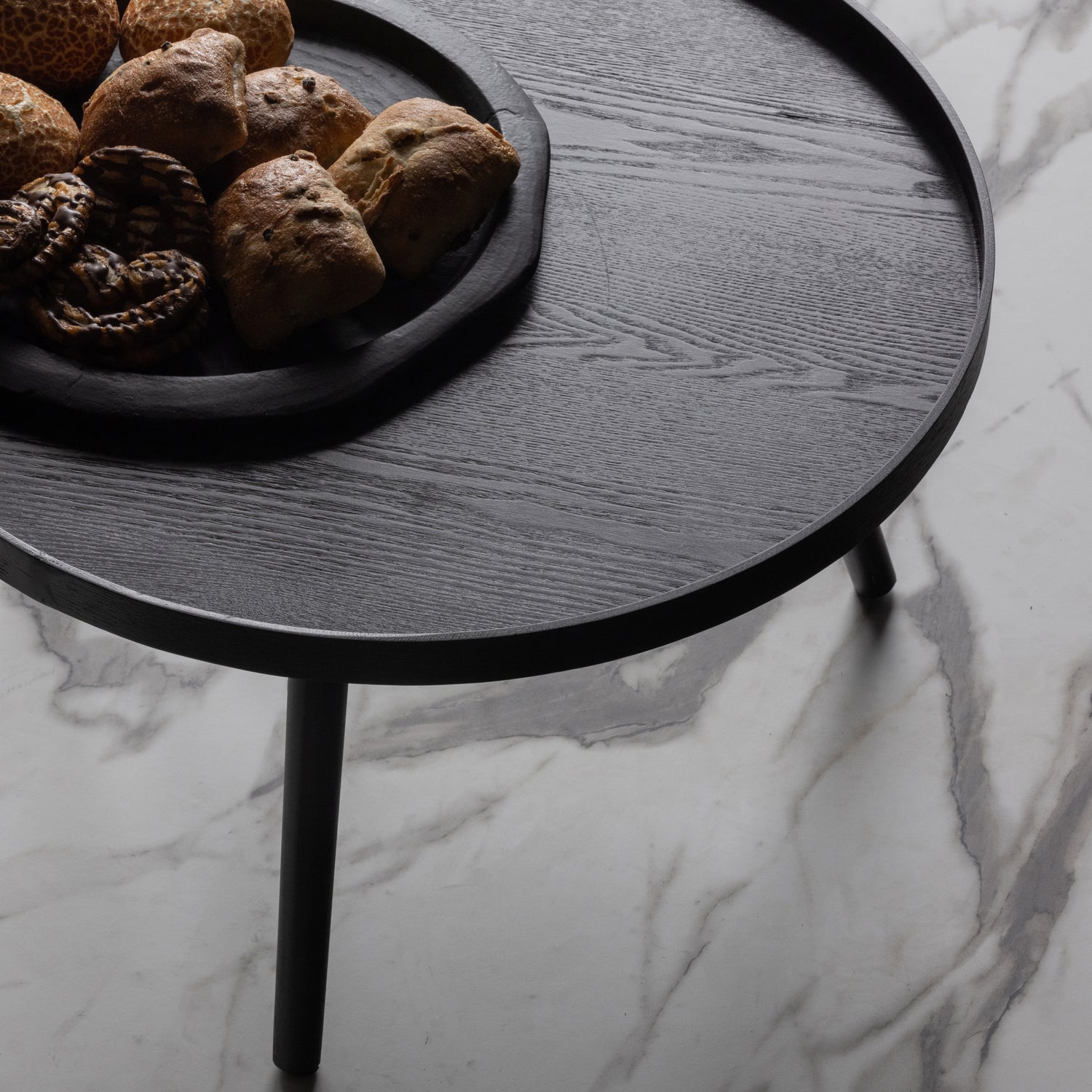 375431-Z-01_SF_FA_Mesa_bijzet_Zwart_hout_L_VIERKANT.jpg?auto=webp&format=png&width=1500&height=1500