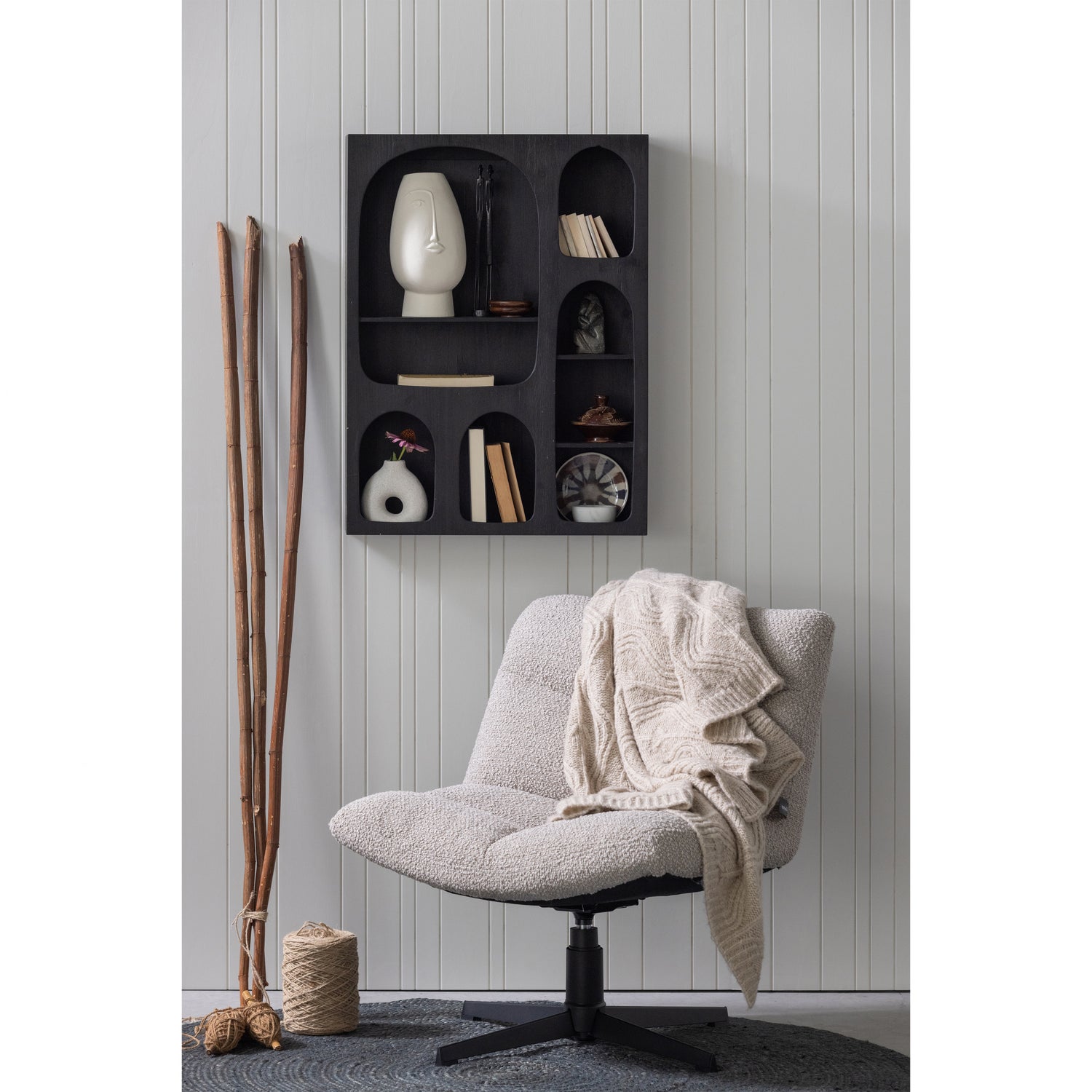 377281-Z-377118-Z-373283-G-02_SF_Barney_zwart_wandkast_Vinny_draaistoel_Ross_vloerkleed.jpg?auto=webp&format=png&width=1500&height=1500