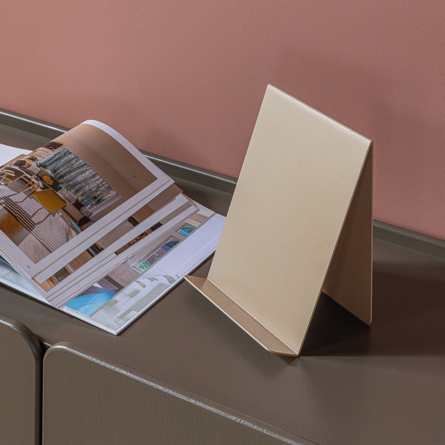 377227-A-01_SF_Brook_zand_vierkant.jpg?auto=webp&format=png&width=1500&height=1500