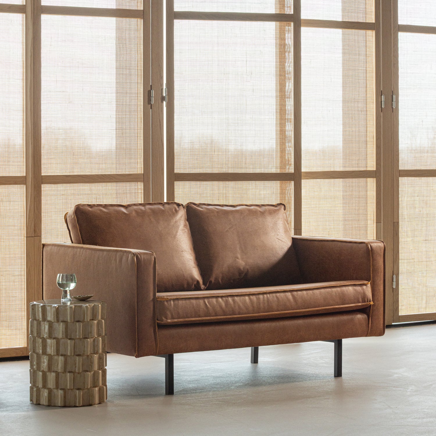 377960-B_01_SF_Rodeo_2-zits_bank_ecoleer_cognac_vierkant.jpg?auto=webp&format=png&width=1500&height=1500