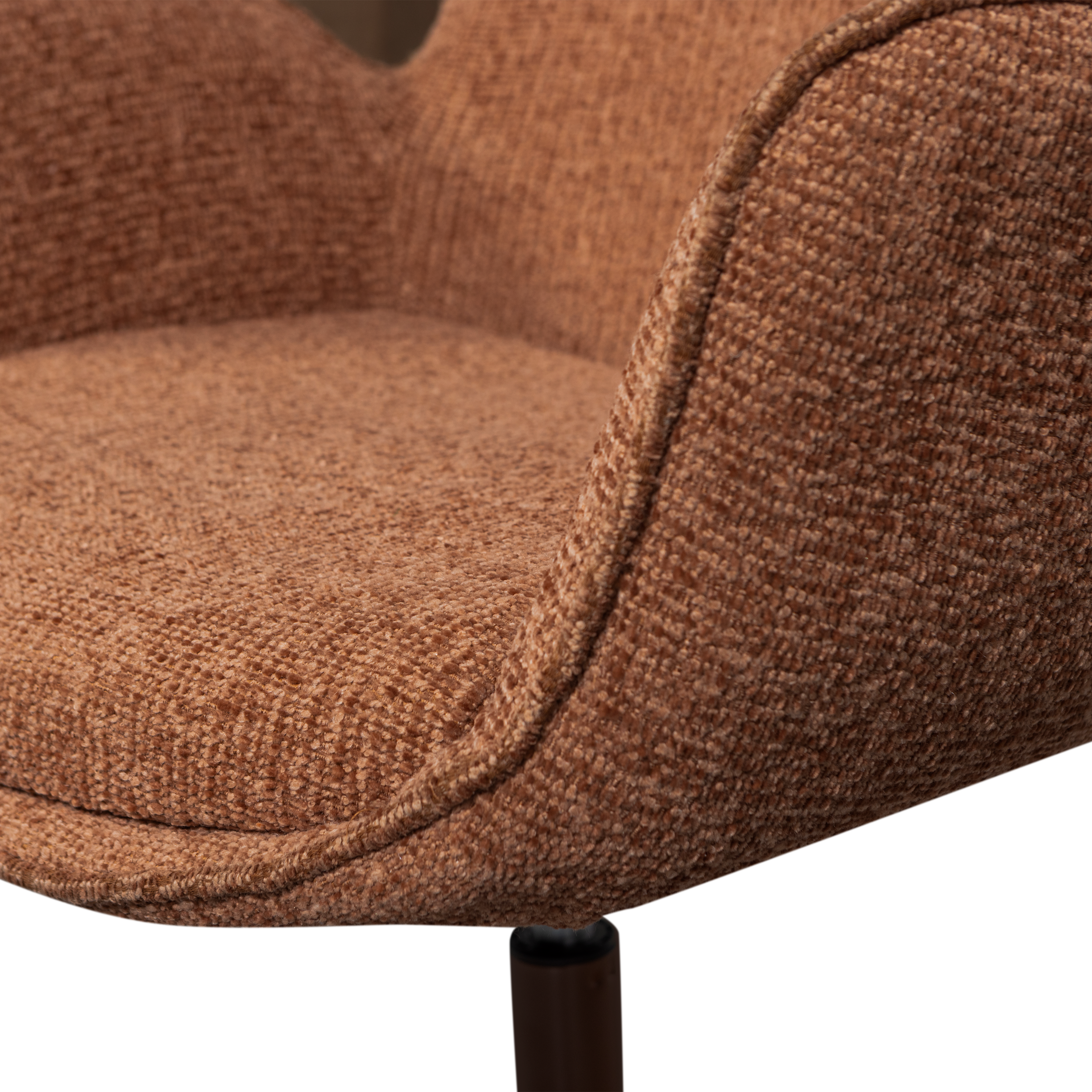 377488-O-01_VS_PR_Marten_in_hoogte_verstelbare_fauteuil_oranje_detail_C1.png?auto=webp&format=png&width=1500&height=1500