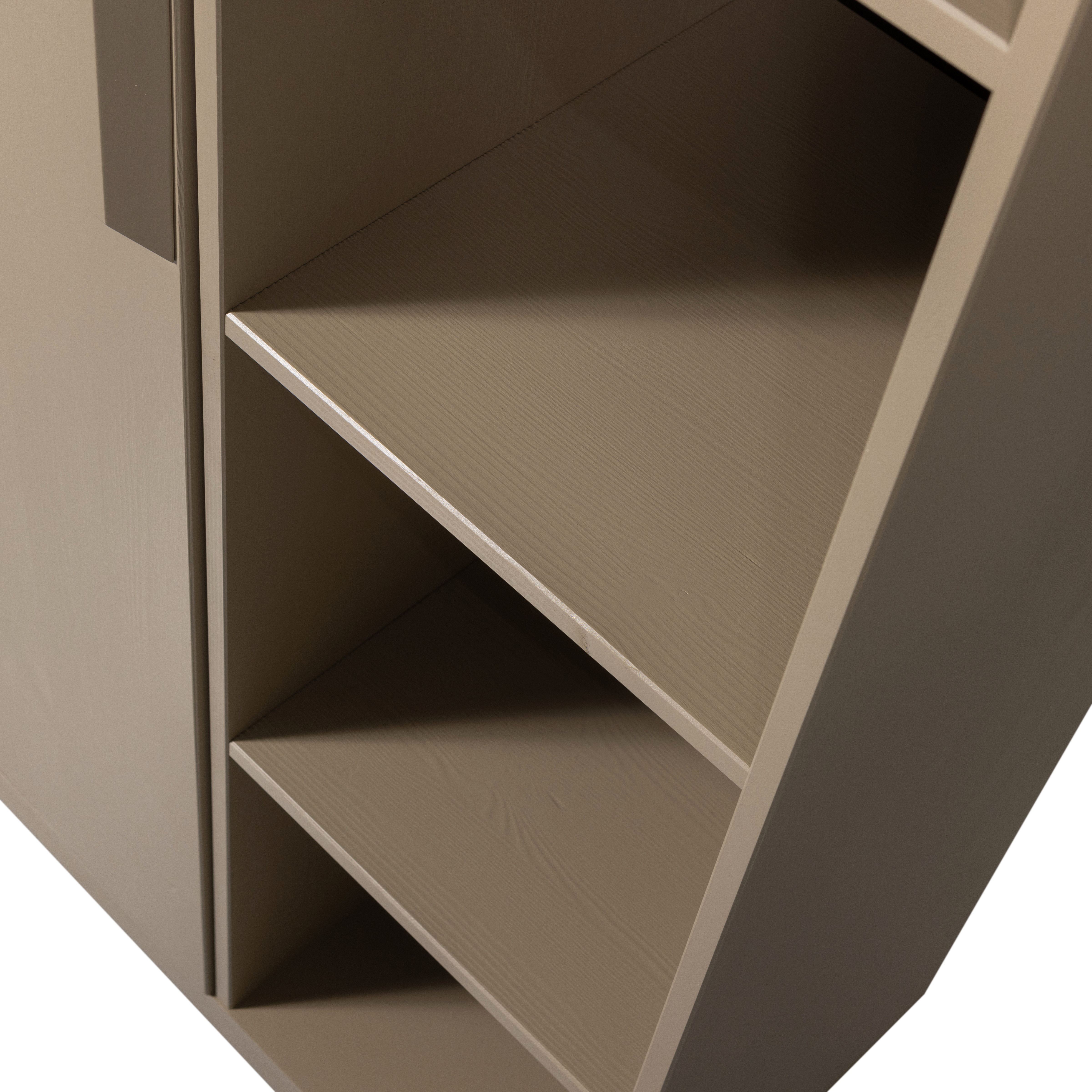 374111-M-02_VS_WE_Lowen_opbergkast_grenen_mud_detail.png?auto=webp&format=png&width=1500&height=1500