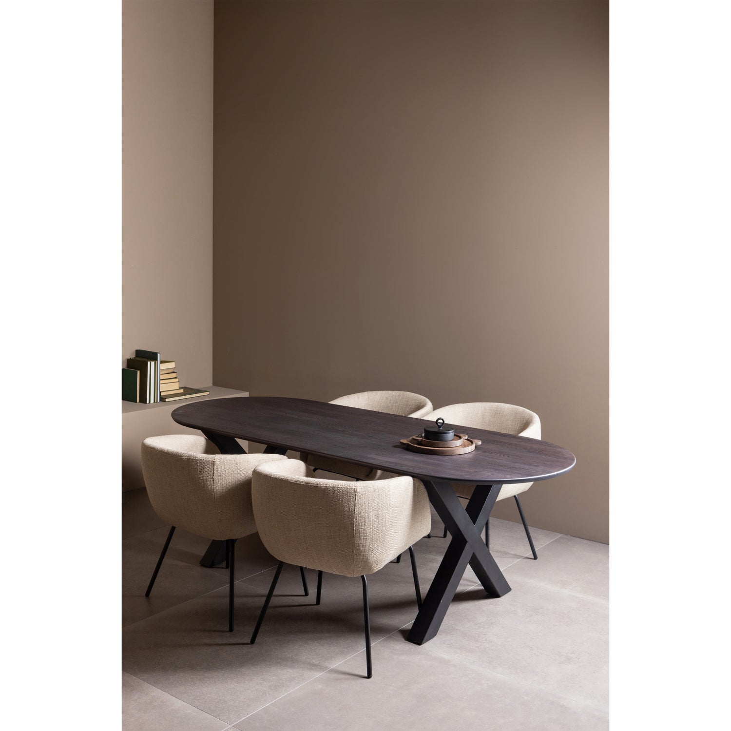 375087-M-376013-374098-N-02_SF_KW_Tablo_tafelbld_ovaal_220x90cm_mid_brown_Alkmaar_poot_Leon_naturel.jpg?auto=webp&format=png&width=1500&height=1500