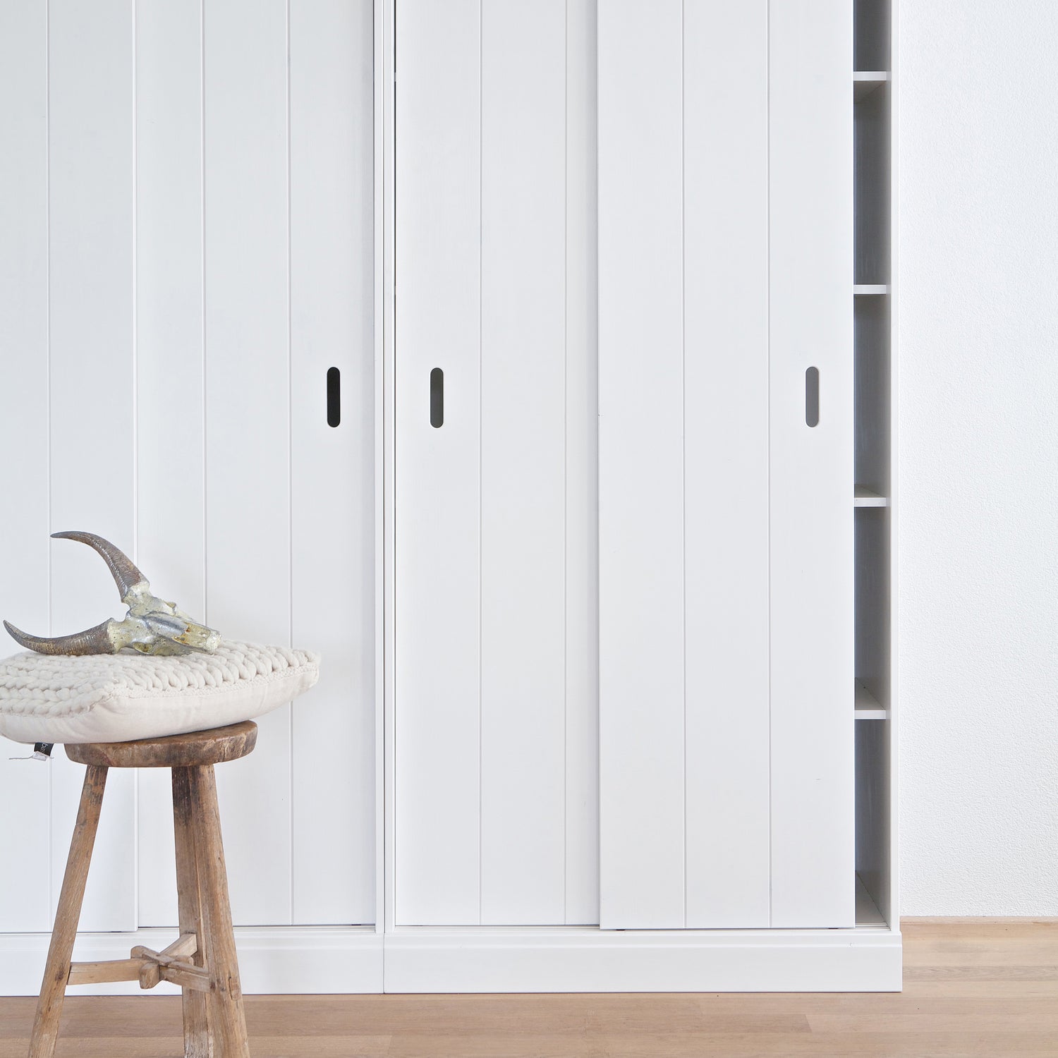 378540-GOW-01_SF_FA_Row_kast_wit_VIERKANT.jpg?auto=webp&format=png&width=1500&height=1500