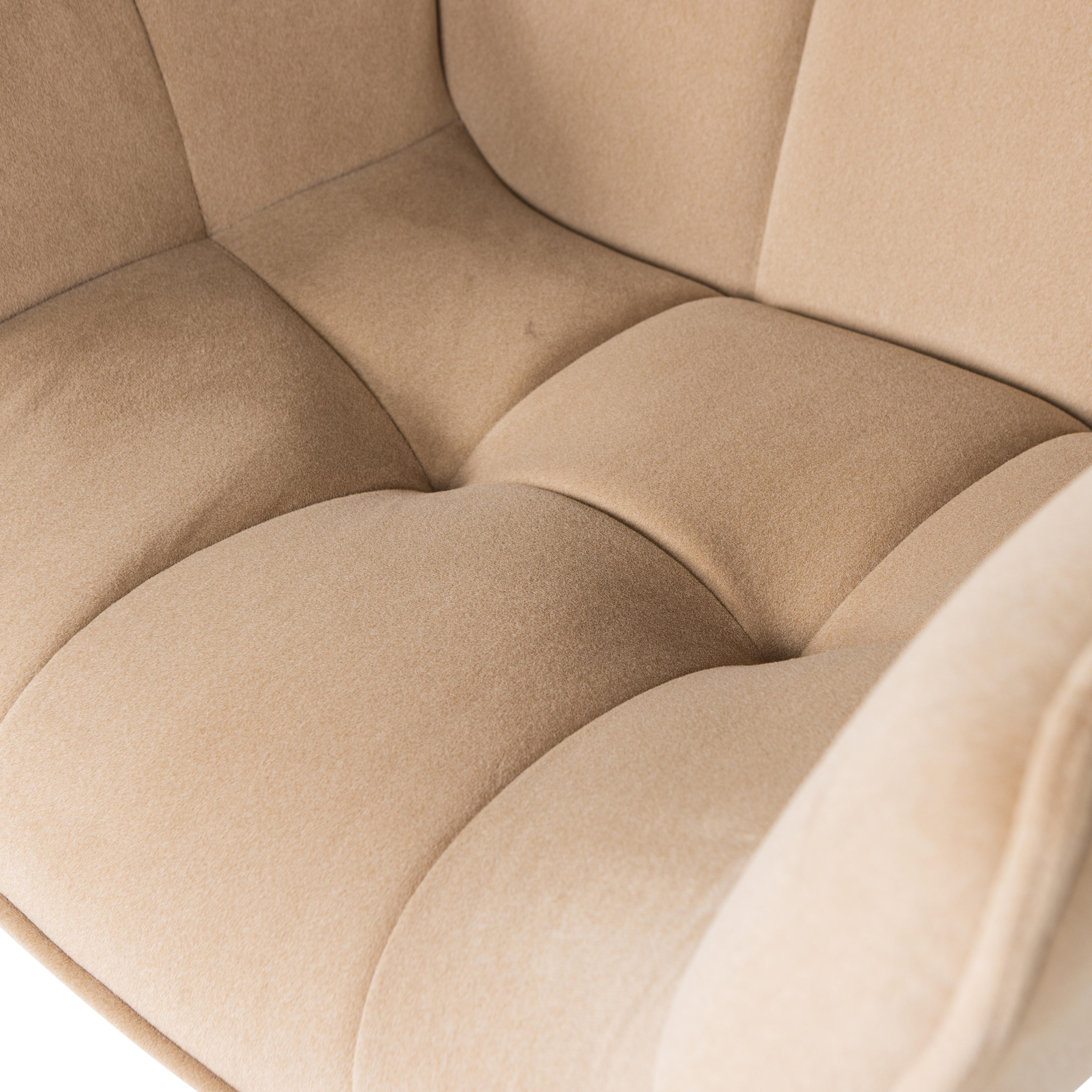374196-Z_02_VS_ES_Wibo_draaifauteuil_mat_velvet_zand__fsc__detail.png?auto=webp&format=png&width=1500&height=1500