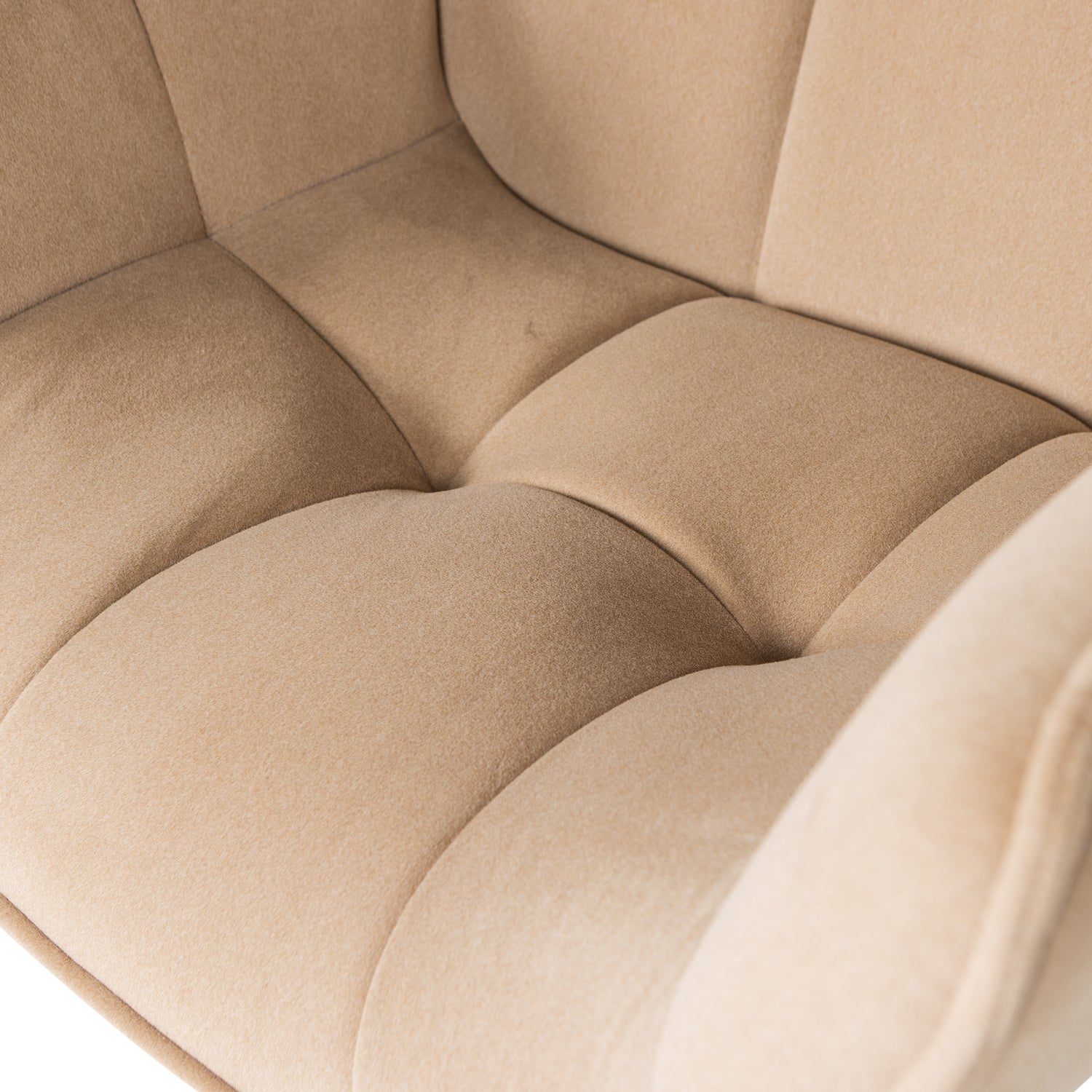 374196-Z_02_VS_ES_Wibo_draaifauteuil_mat_velvet_zand__fsc__detail.png?auto=webp&format=png&width=1500&height=1500
