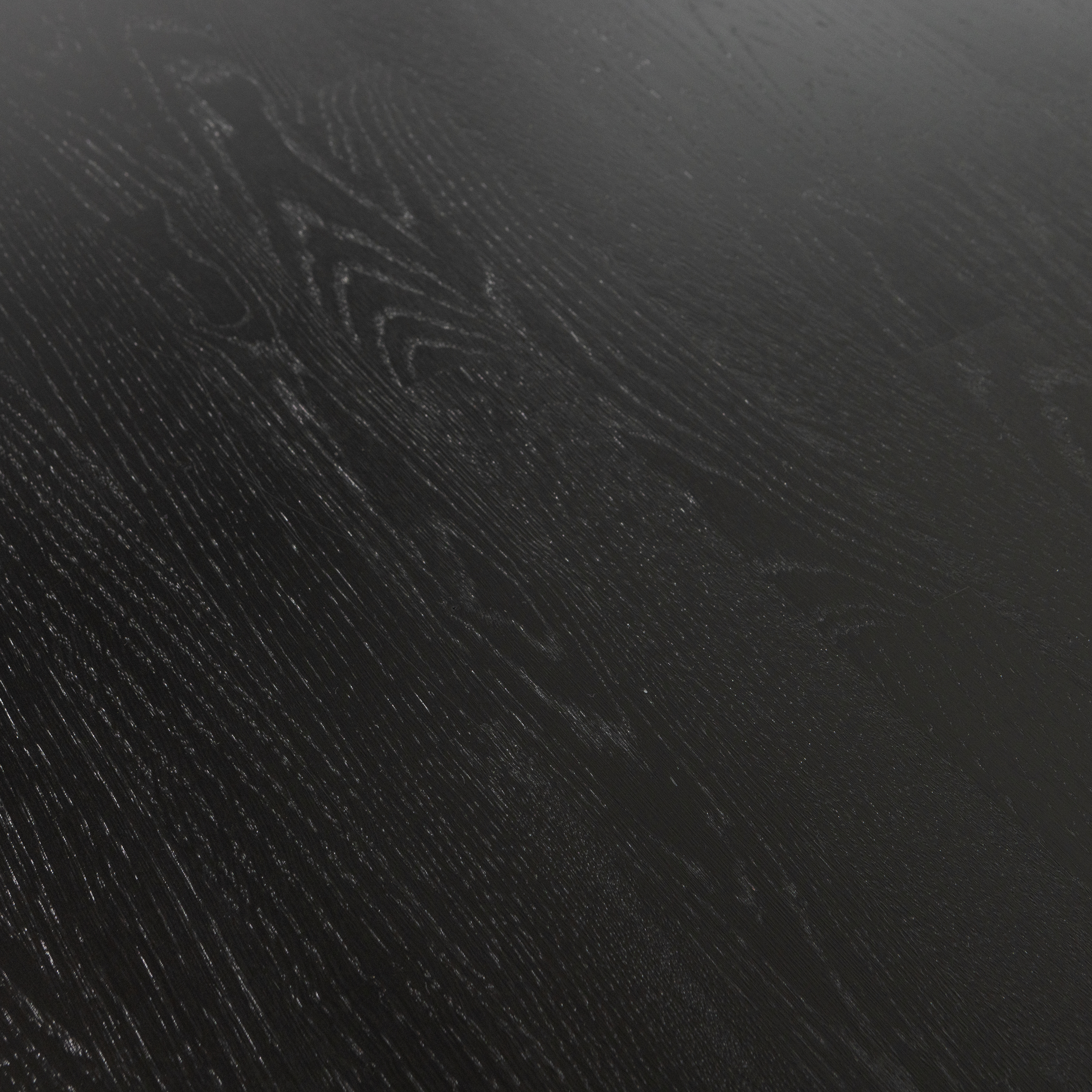 376039-Z-02_VS_ES_Arthur_eettafel_ovaal_met_h-poot_eiken_zwart_C2.png?auto=webp&format=png&width=1500&height=1500