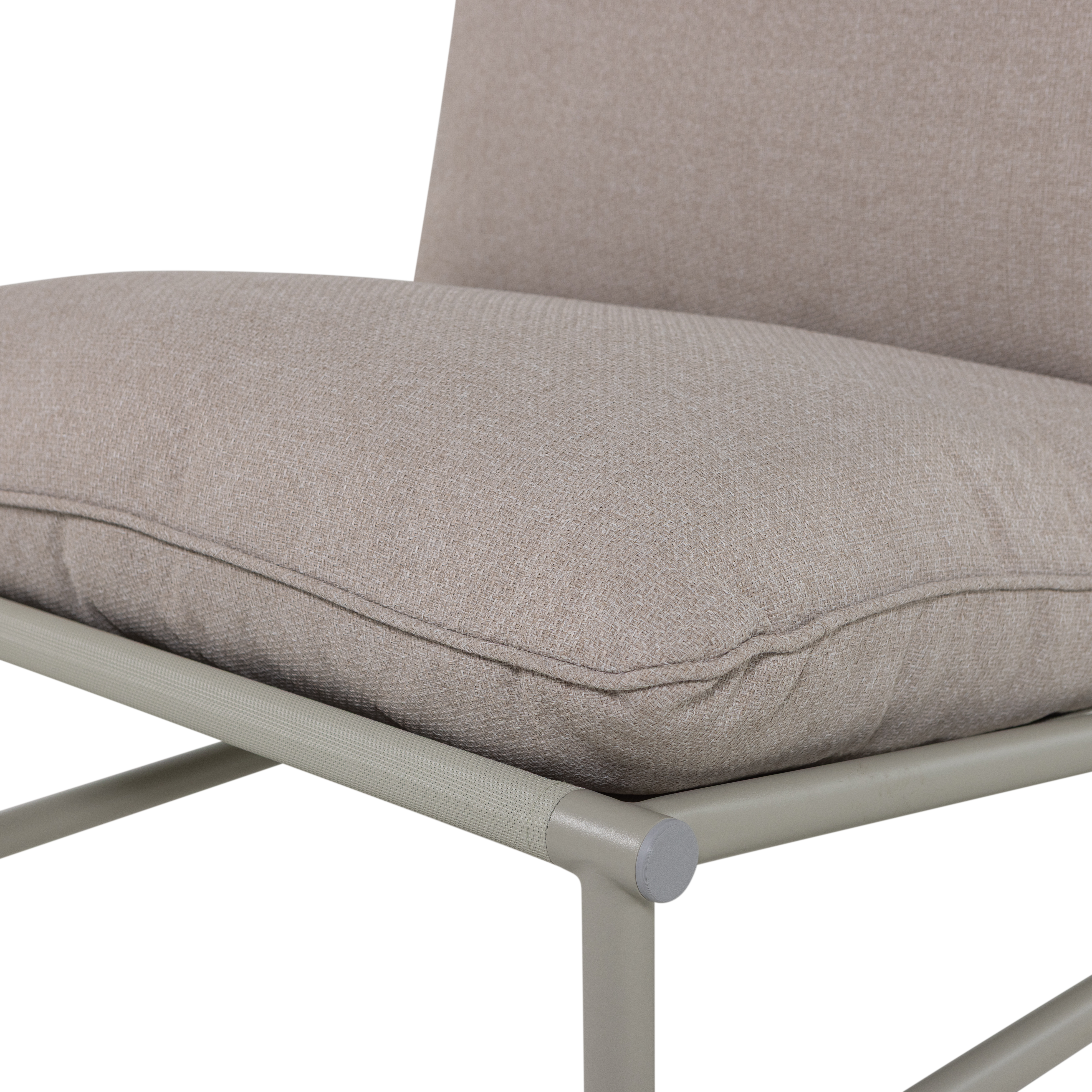 377709-Z_01_VS_WO_Elvo_tuin_loungestoel_aluminium_zand_C1.png?auto=webp&format=png&width=1500&height=1500