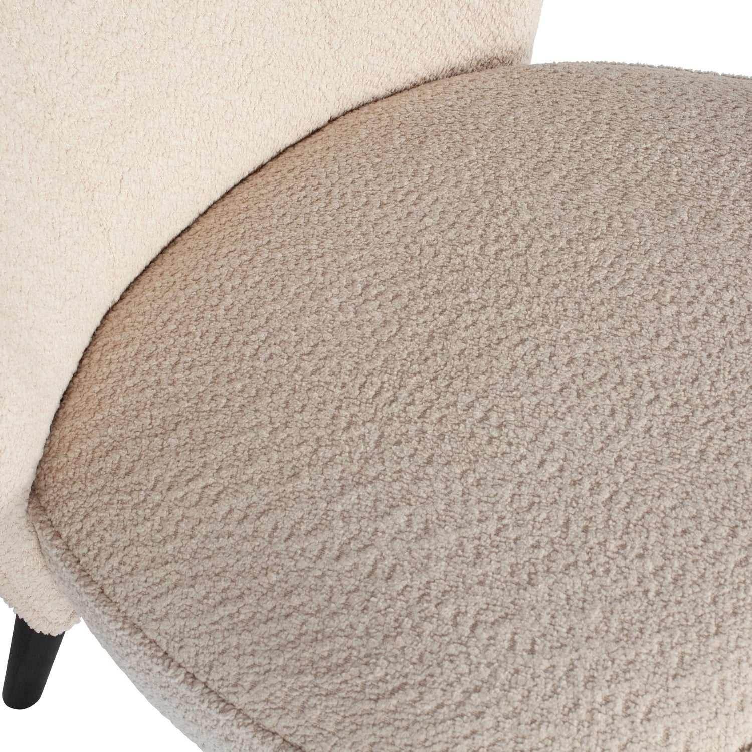 375690-C-02_VS_FA_Sara_fauteuil_boucle_creme_detail.jpg?auto=webp&format=png&width=1500&height=1500