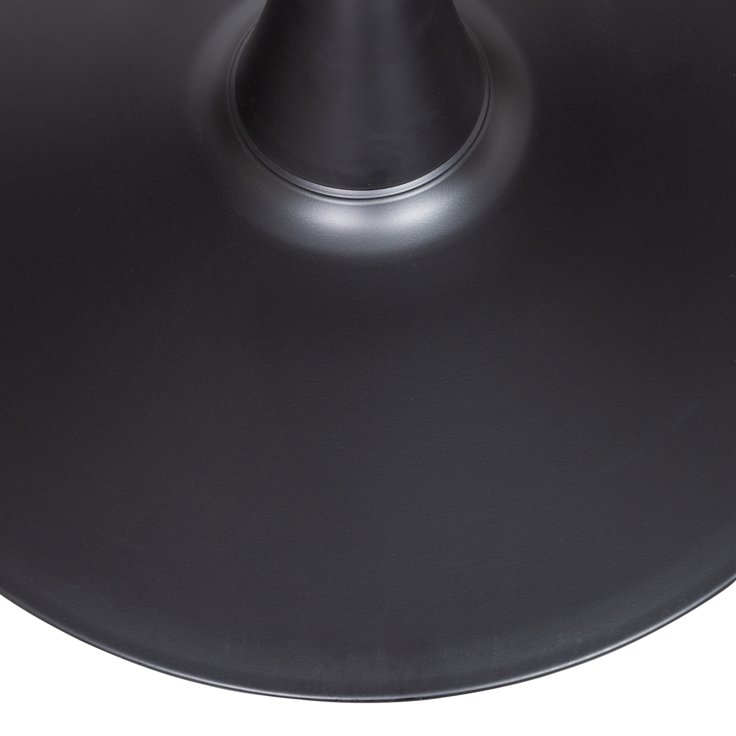 377344-02_VS_FA_Bistro_trompetvoet_metaal_zwart_72xO60cm_detail.png?auto=webp&format=png&width=1500&height=1500