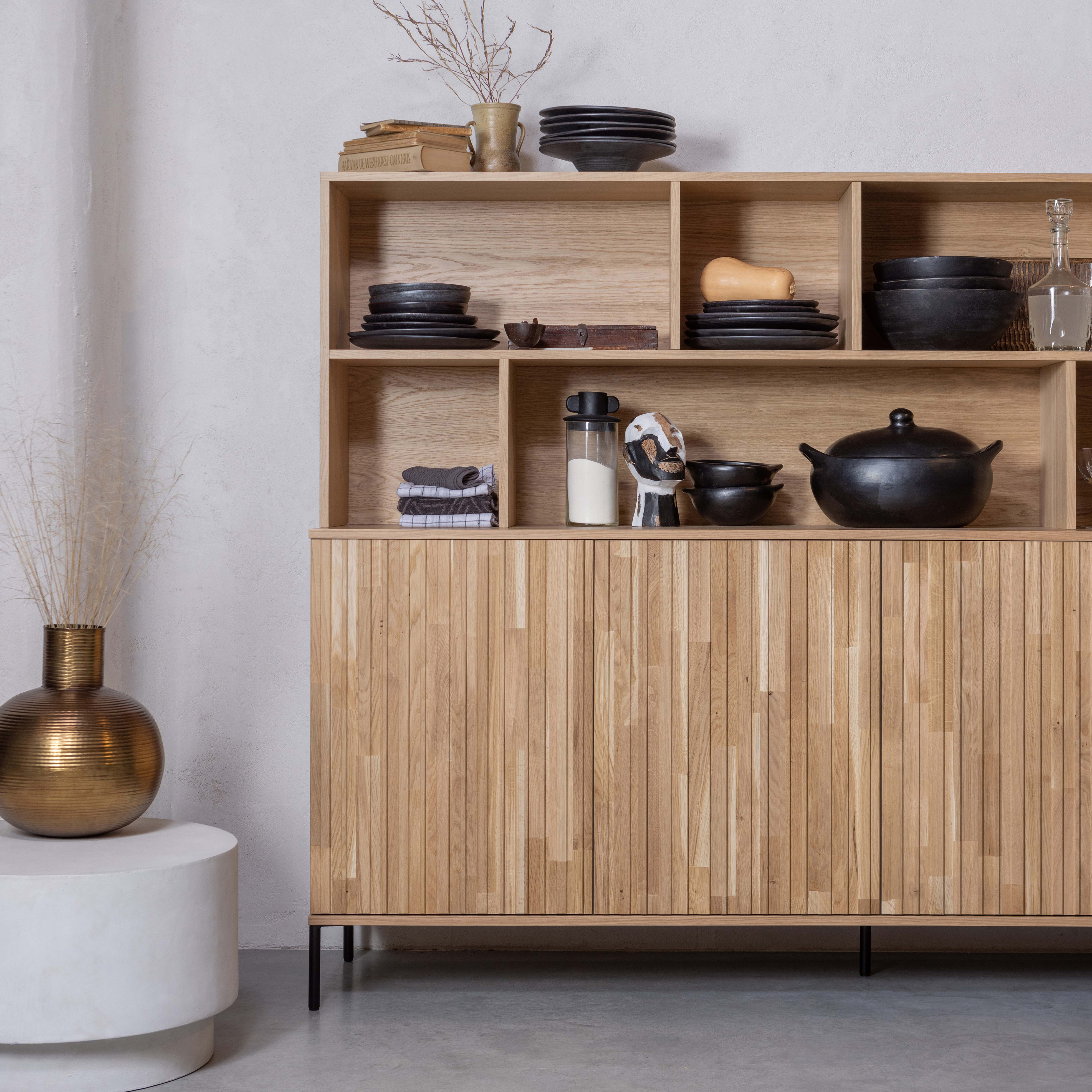 373585-B-375447-W-373346-B-373471-B-01_SF_WE_Gravure_wandkast_Dean_salontafel_Pixie_vaas_Gravure_new_dressoir_VIERKANT.jpg?auto=webp&format=png&width=1500&height=1500