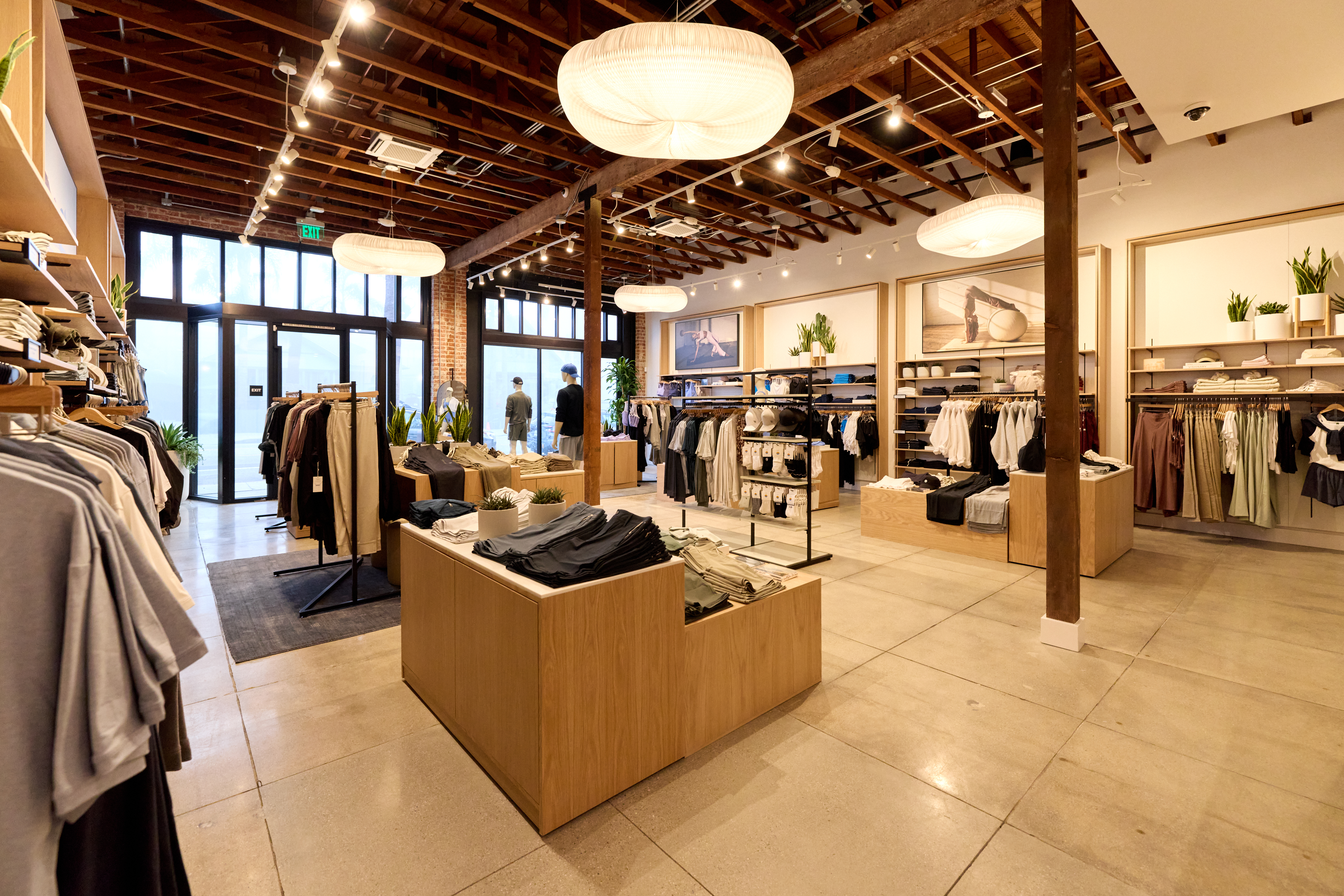 Vuori Abbot Kinney