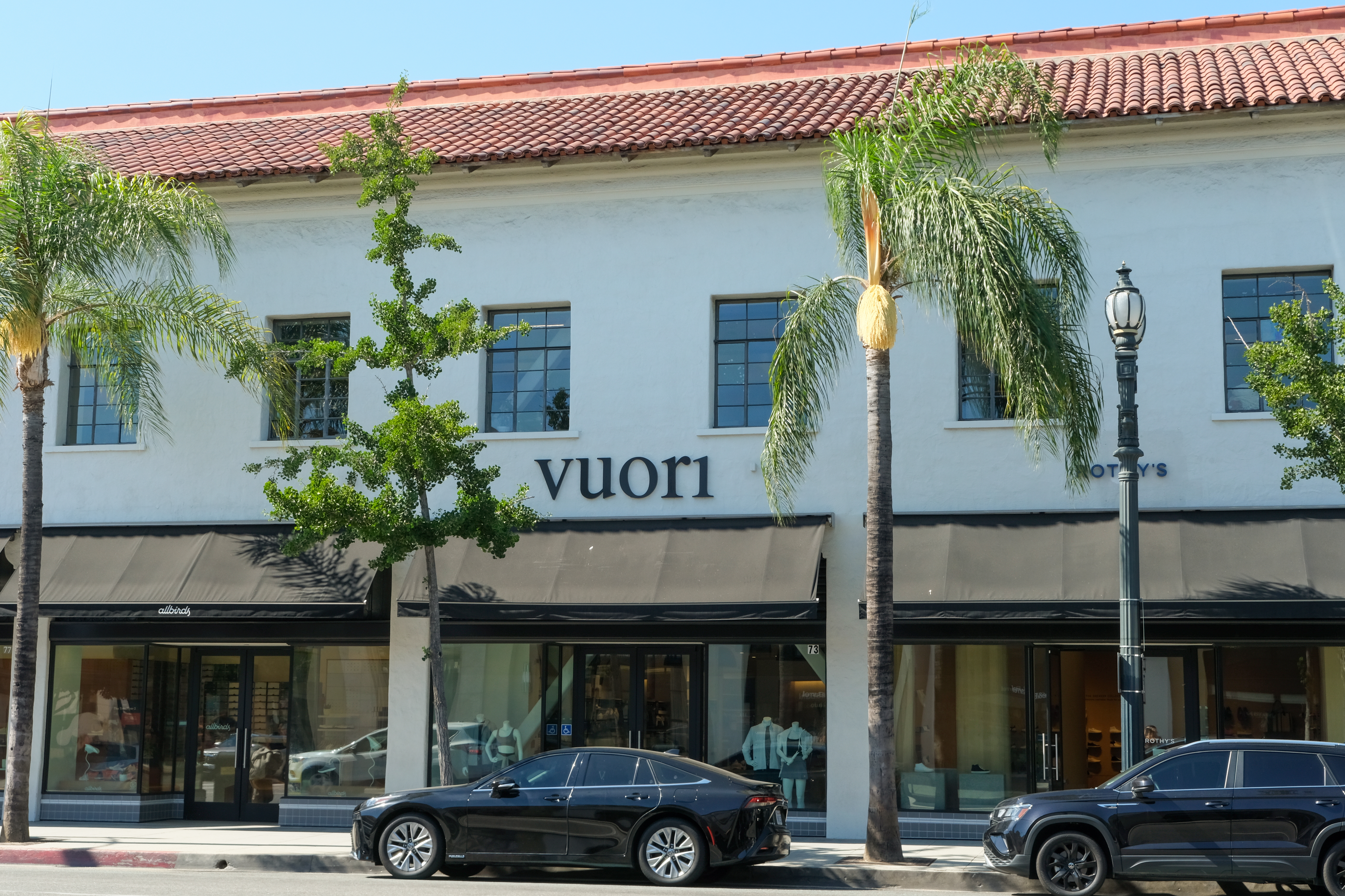 Vuori Walnut Street