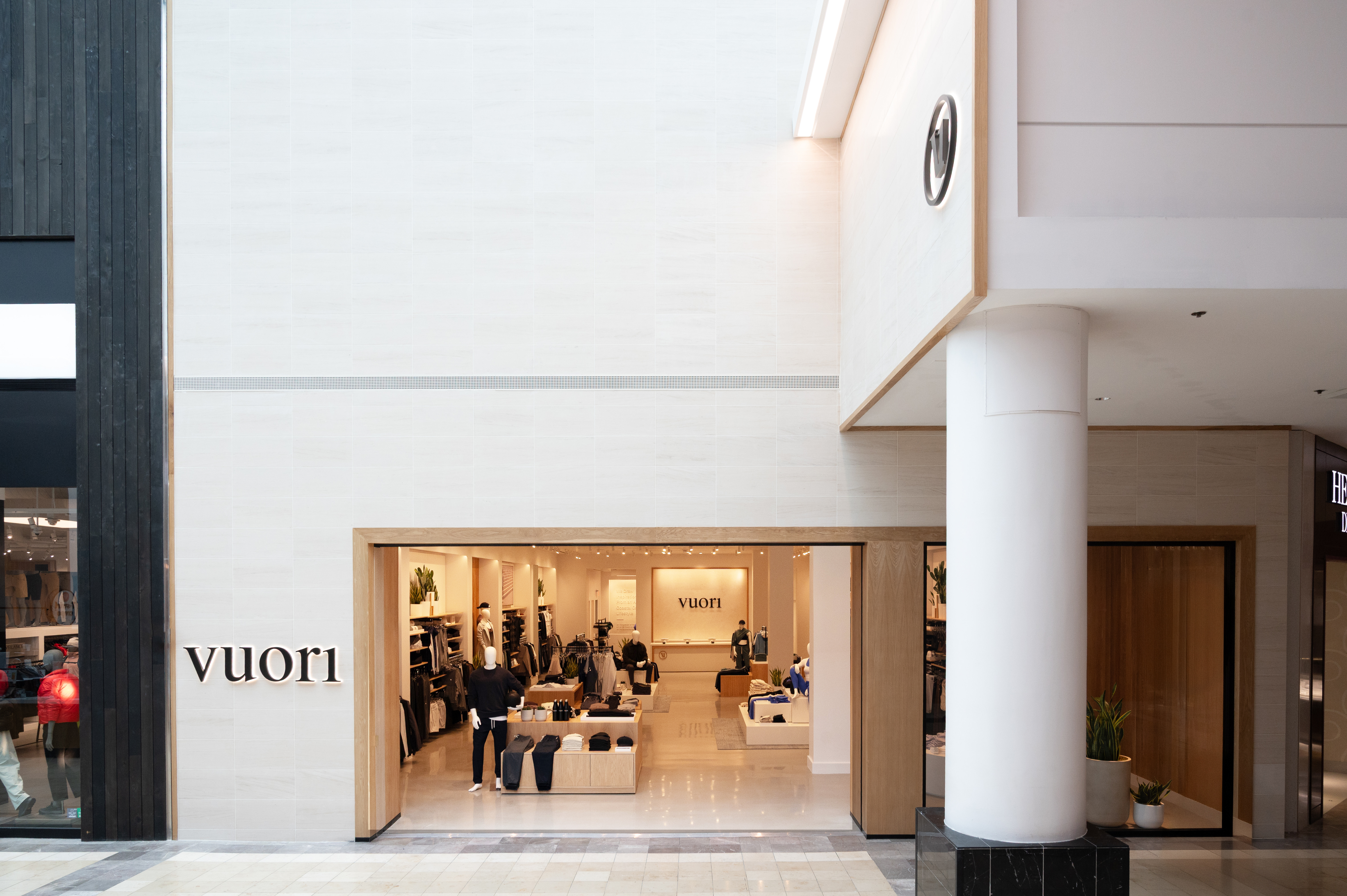 Vuori Garden State Plaza