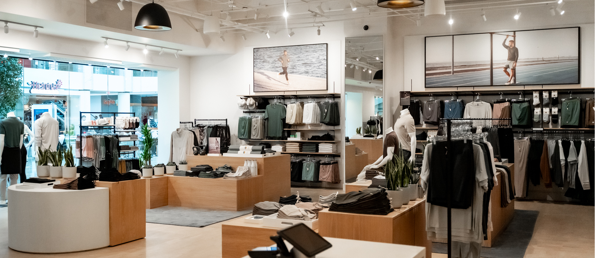 Vuori Scottsdale Fashion Square