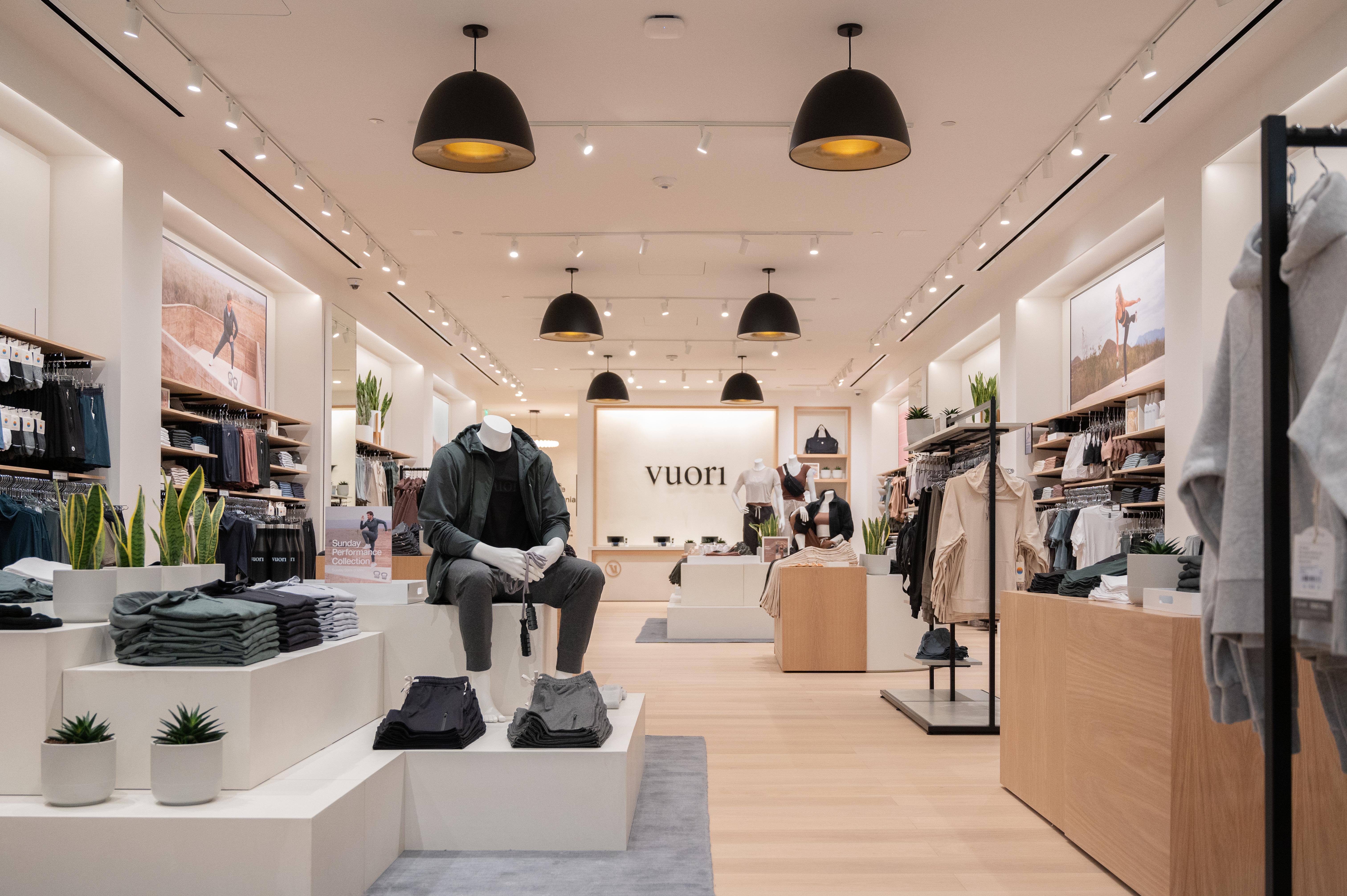 Vuori Short Hills
