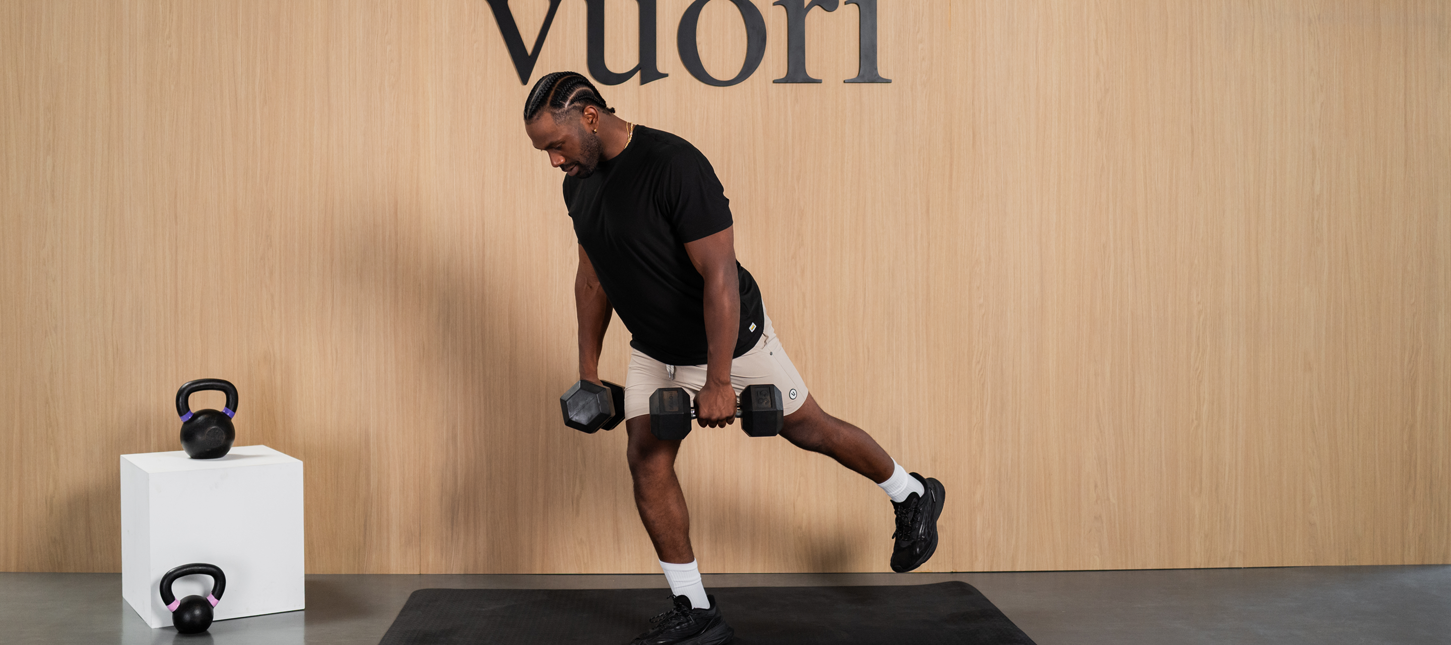 Vuori ACTV Studio Trainer Paul Wright