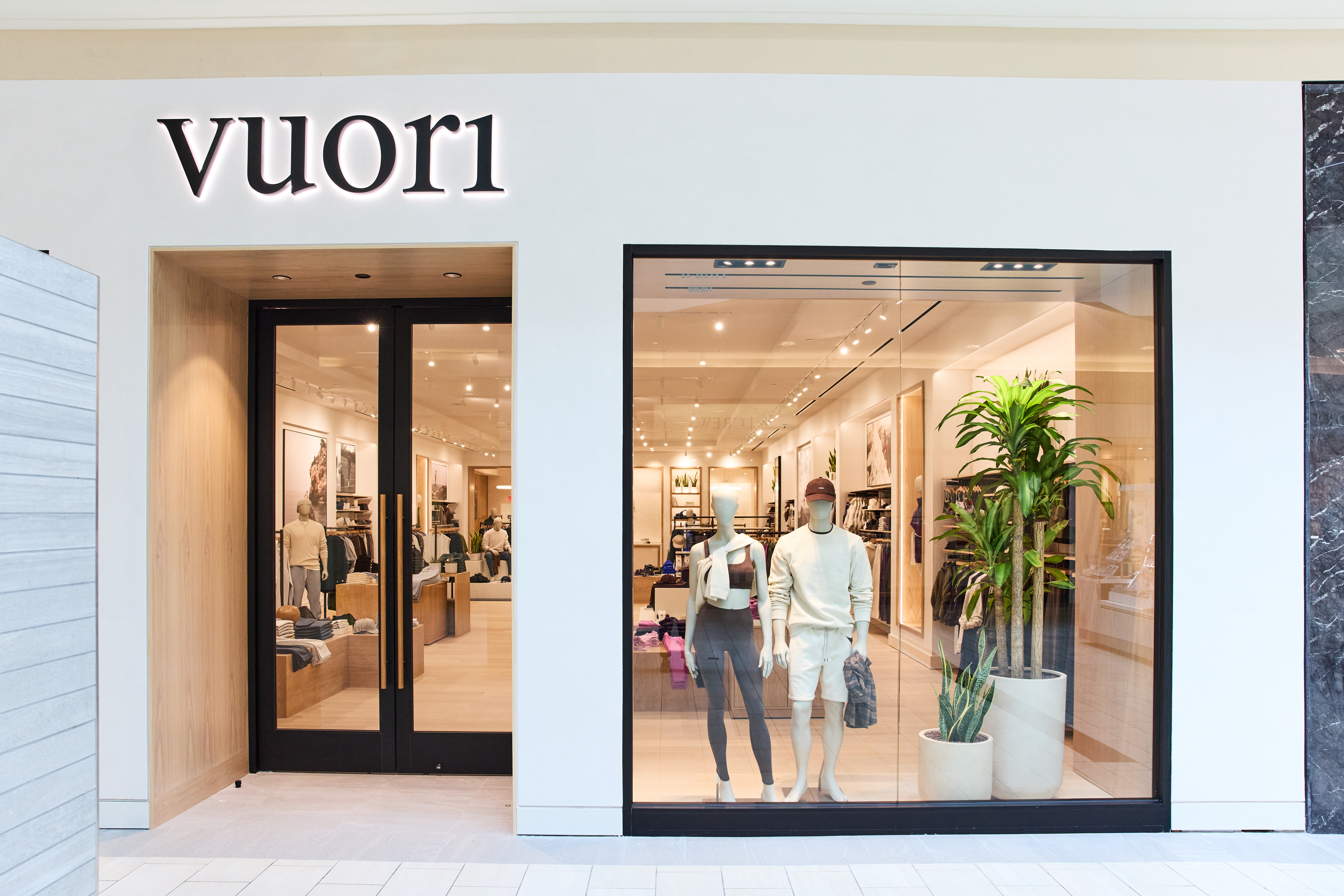 Vuori Burlington Mall