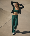 woman wearing villa sport