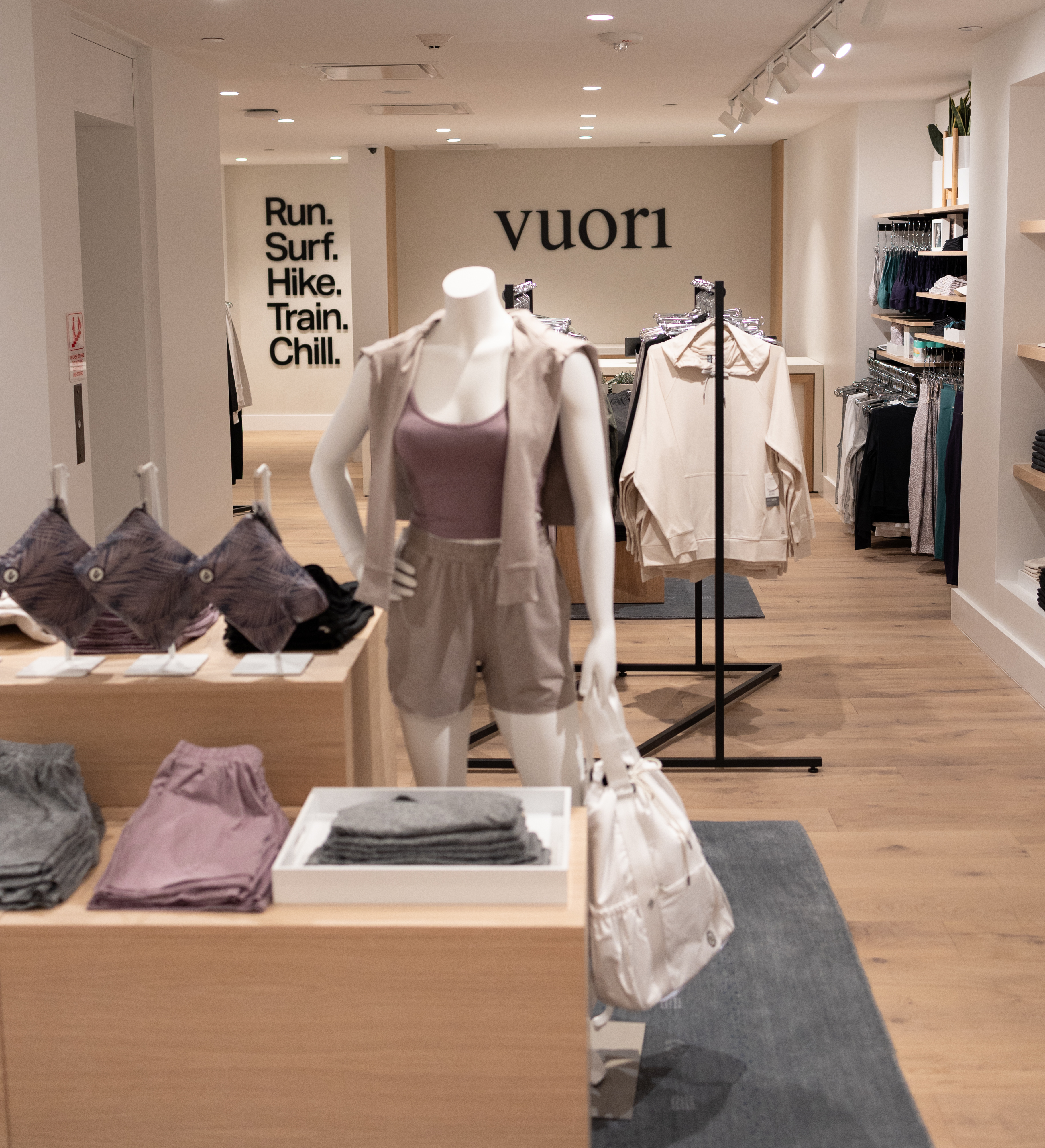 Vuori Walnut Street
