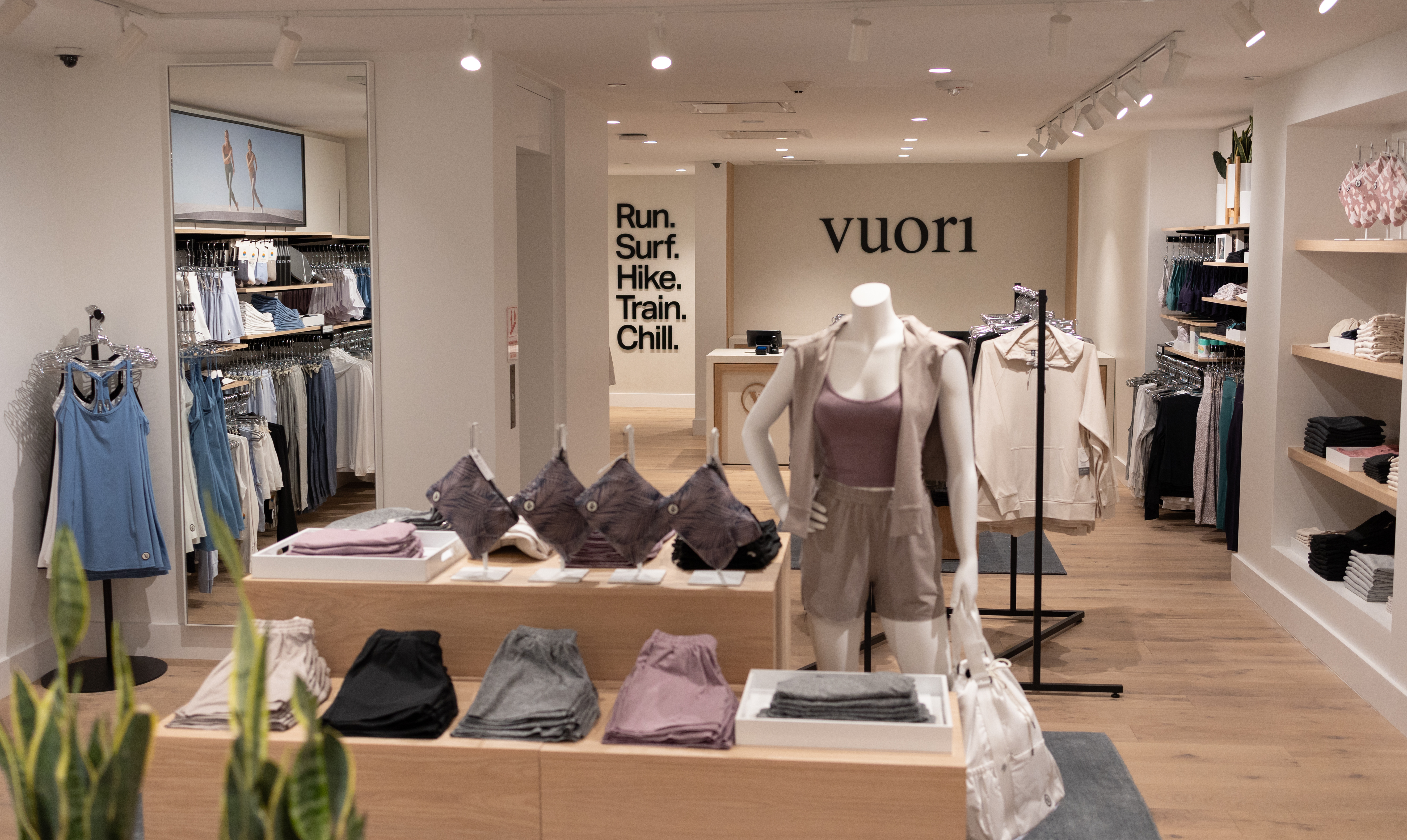 Vuori Walnut Street