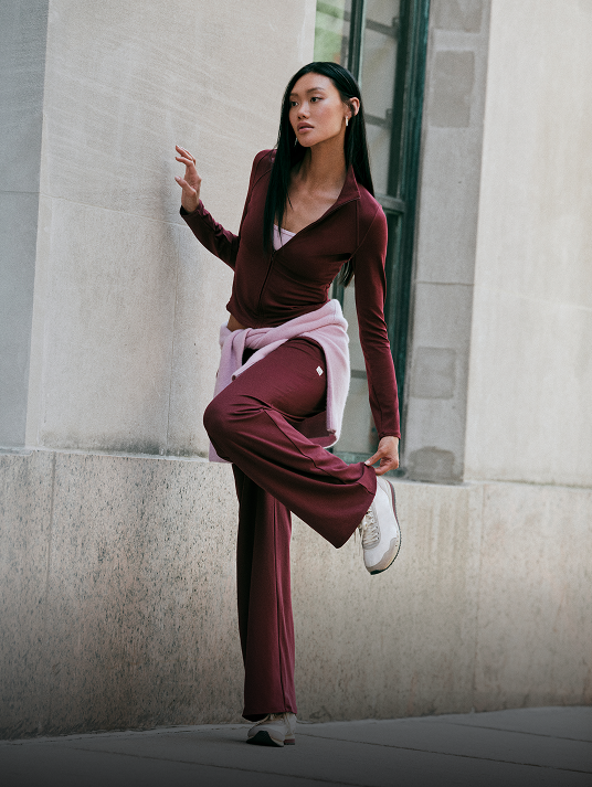 woman wearing vuori clothing
